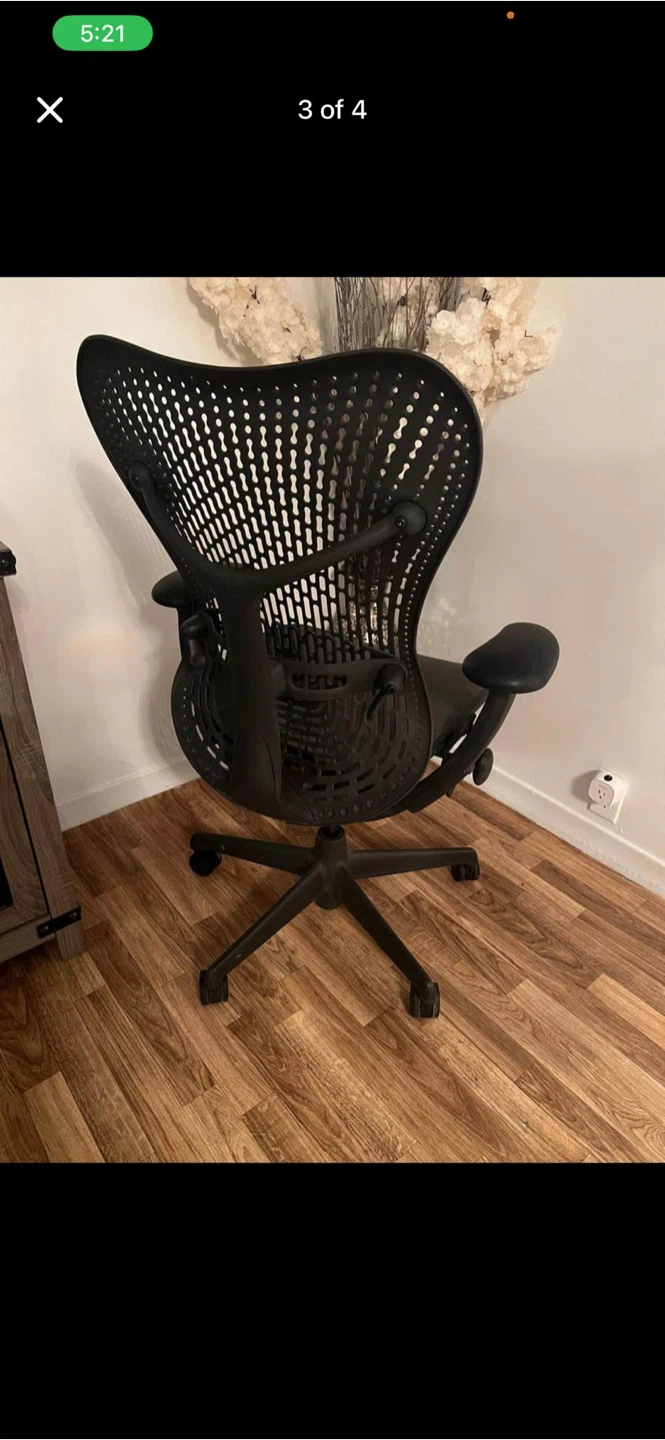 Herman Miller Mirra Chair - Black - photo 3