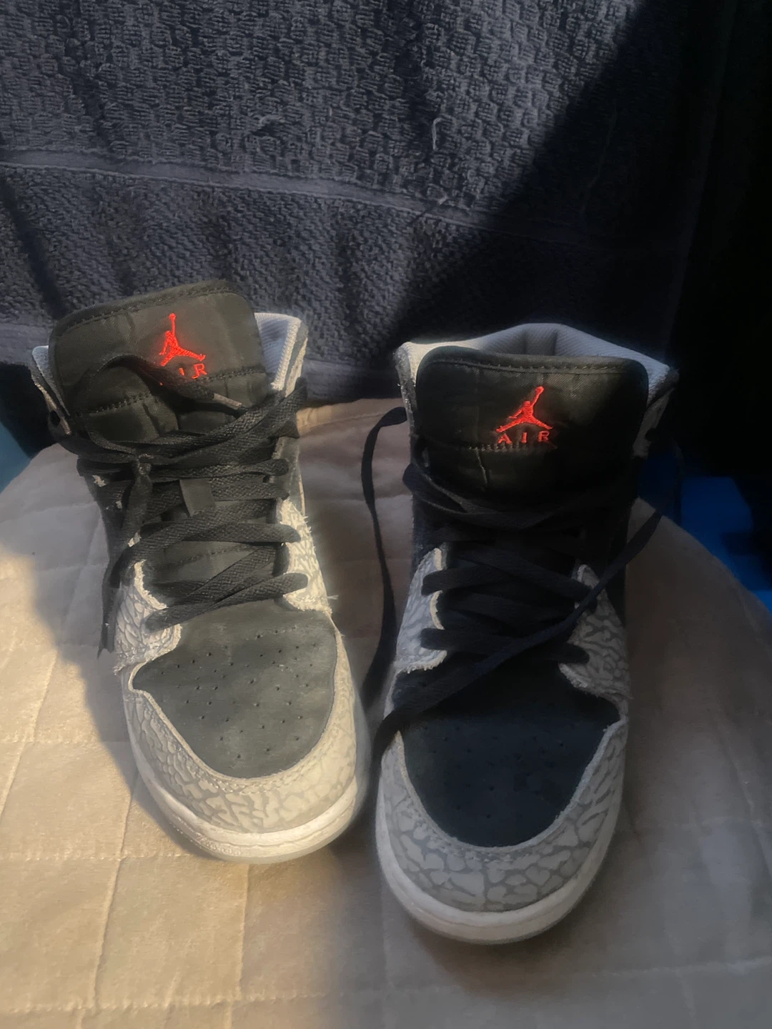 Air Jordan 1 Mid, Black/Grey, Size Unknown
