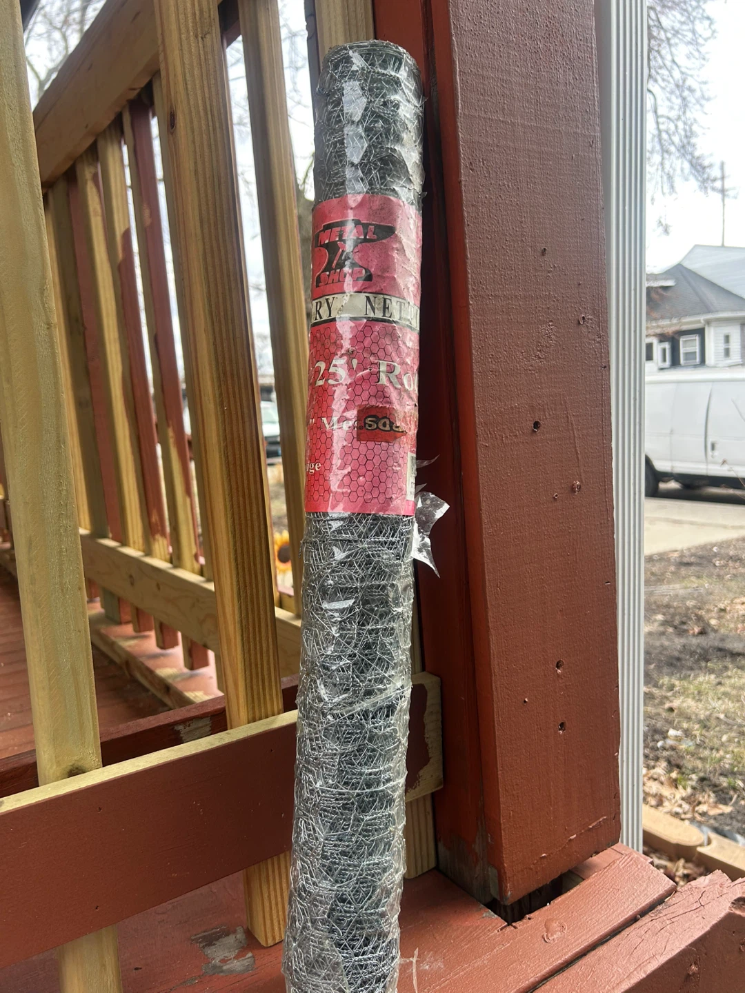 2' x 25' Poultry Netting, 20 Gauge - photo 2