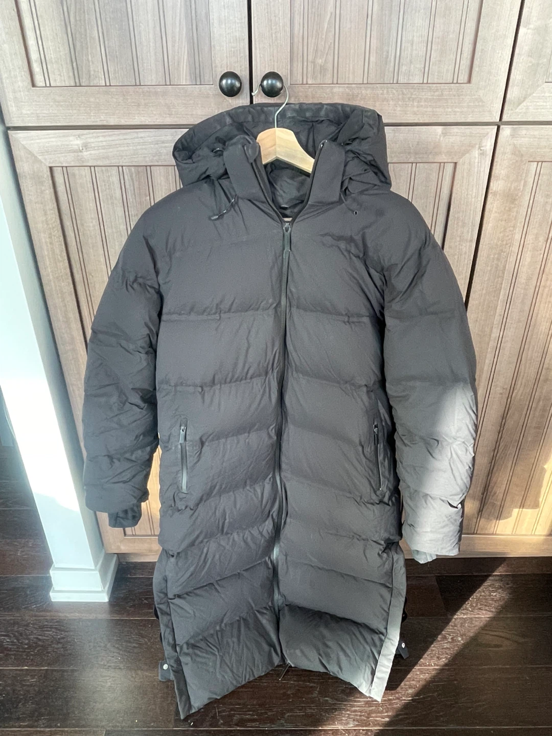 TNA Super Puff Long - Size Small