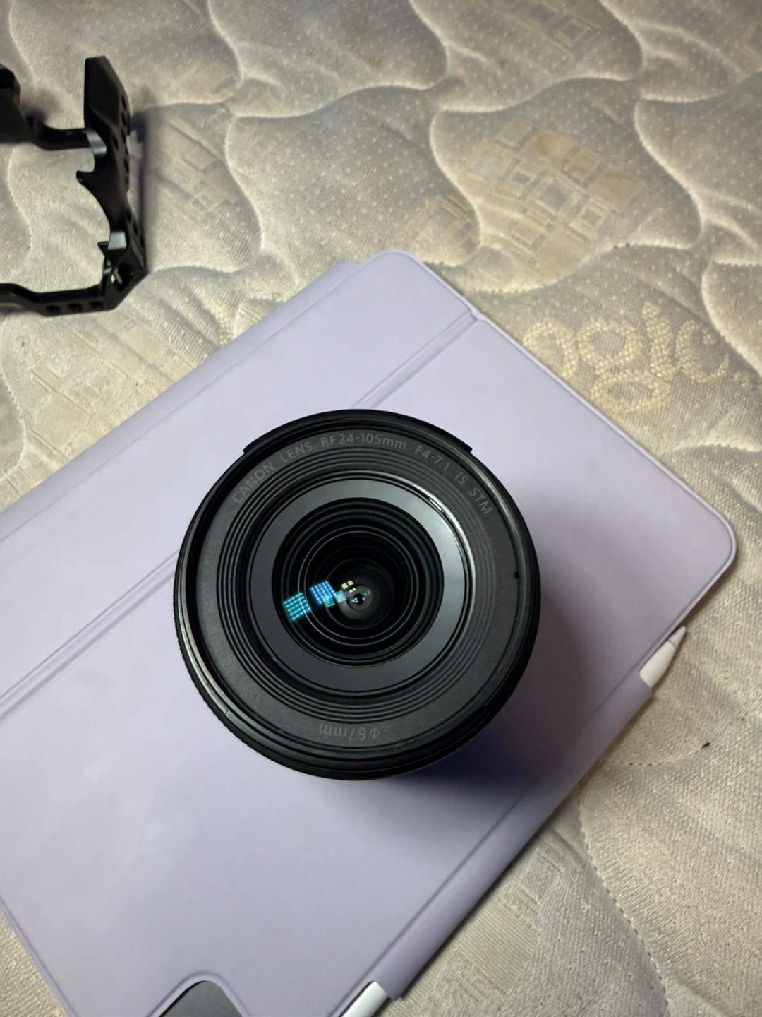 Canon RF 24–105mm f/4–7.1 IS STM Lens – Excellent Condition