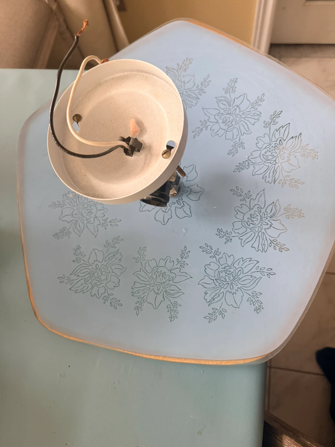 Vintage Floral Ceiling Light Fixture - photo 2