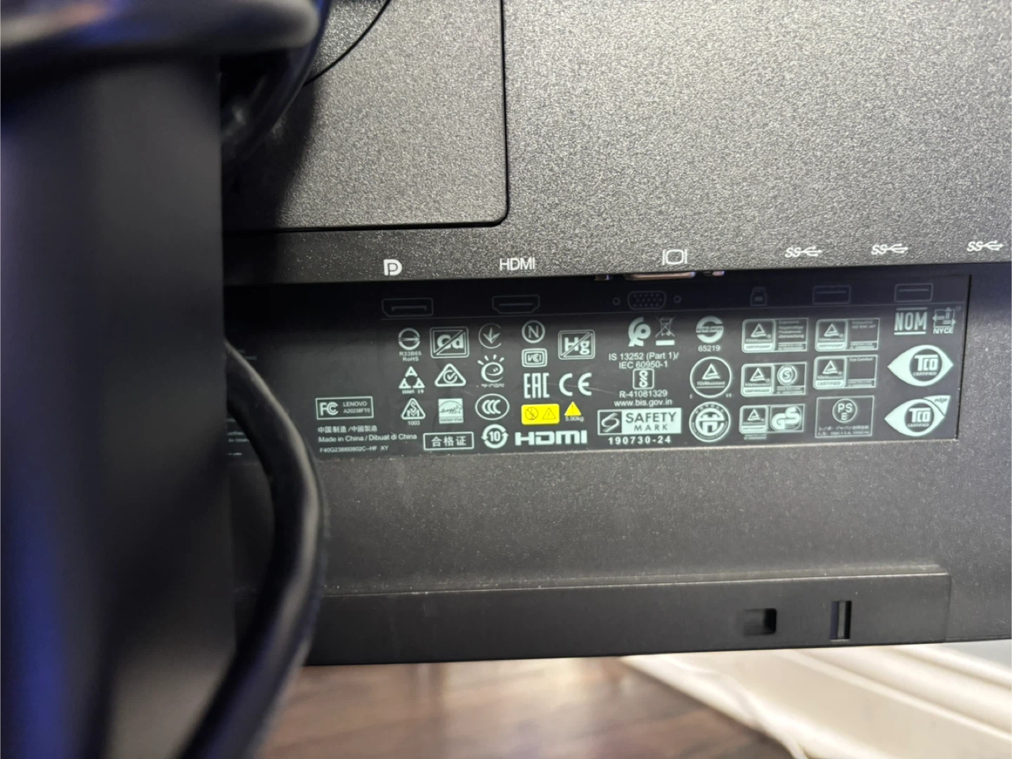 Lenovo ThinkVision T24i-20 24" Monitor - photo 5