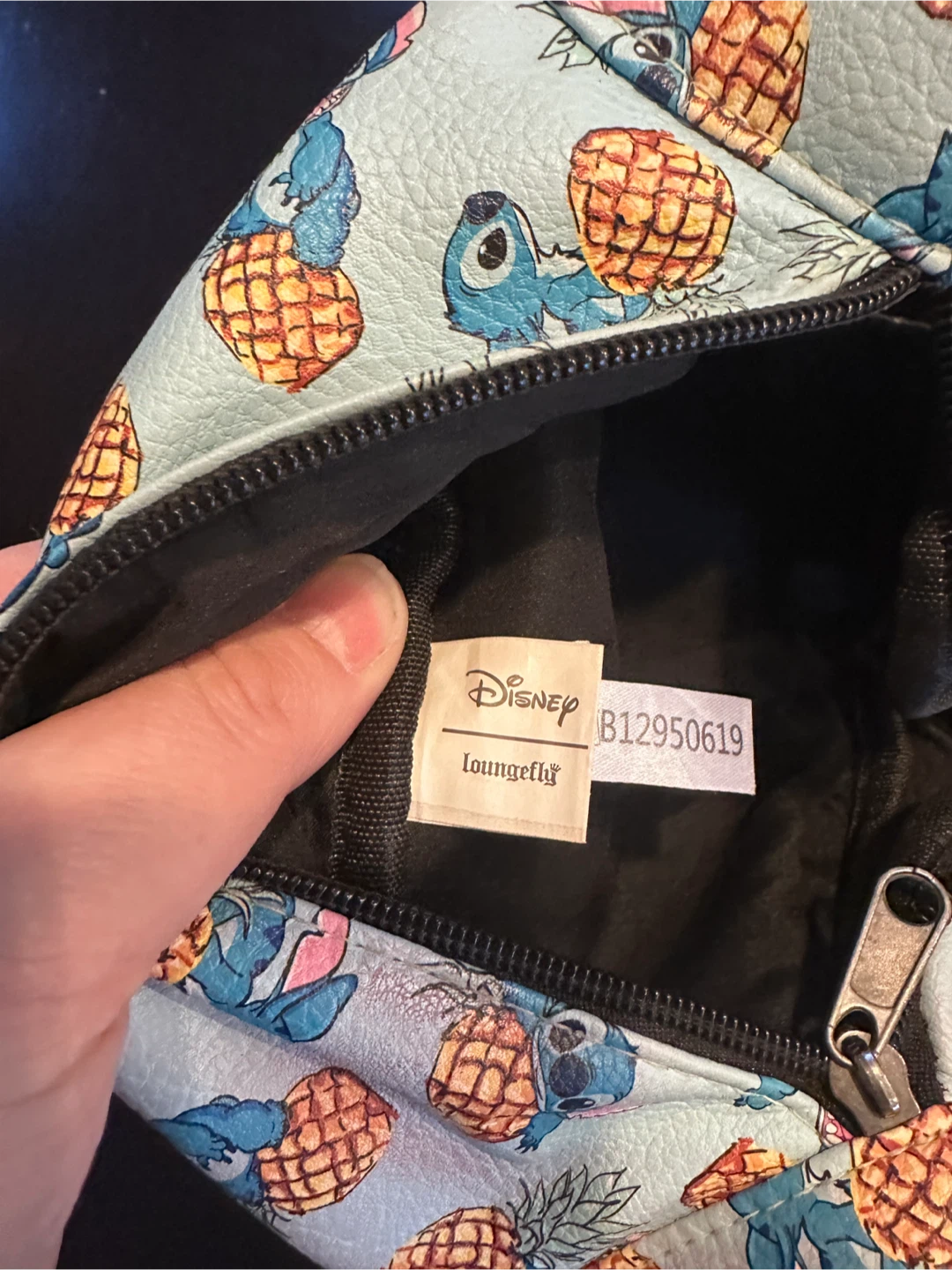 Disney Loungefly Stitch Pineapple Belt Bag - photo 2