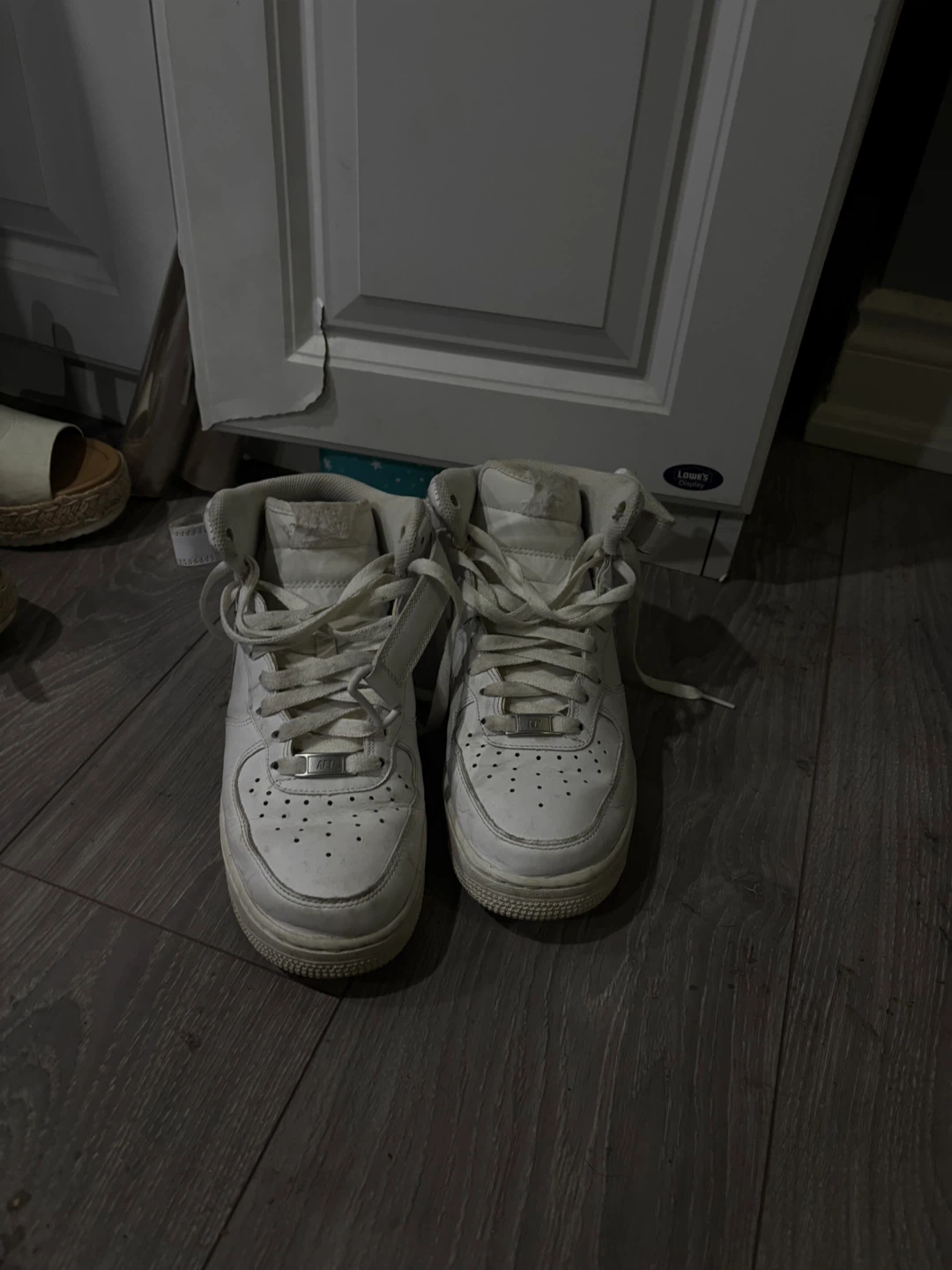 Nike Air Force 1 High - Size 8 - photo 2