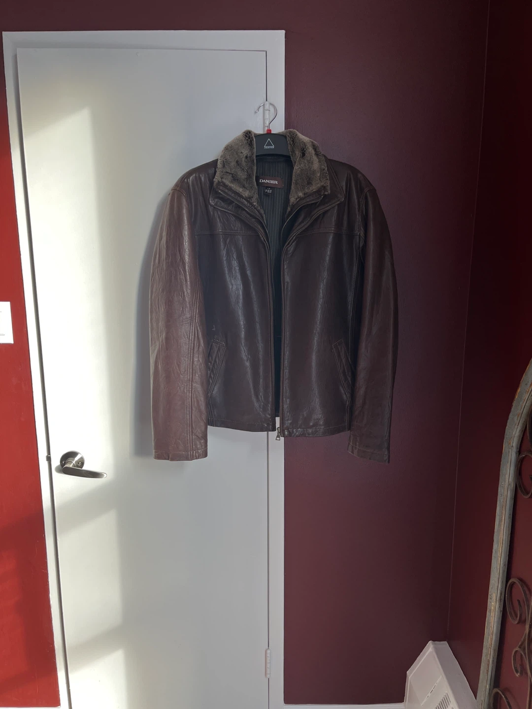 Danier men’s leather jacket