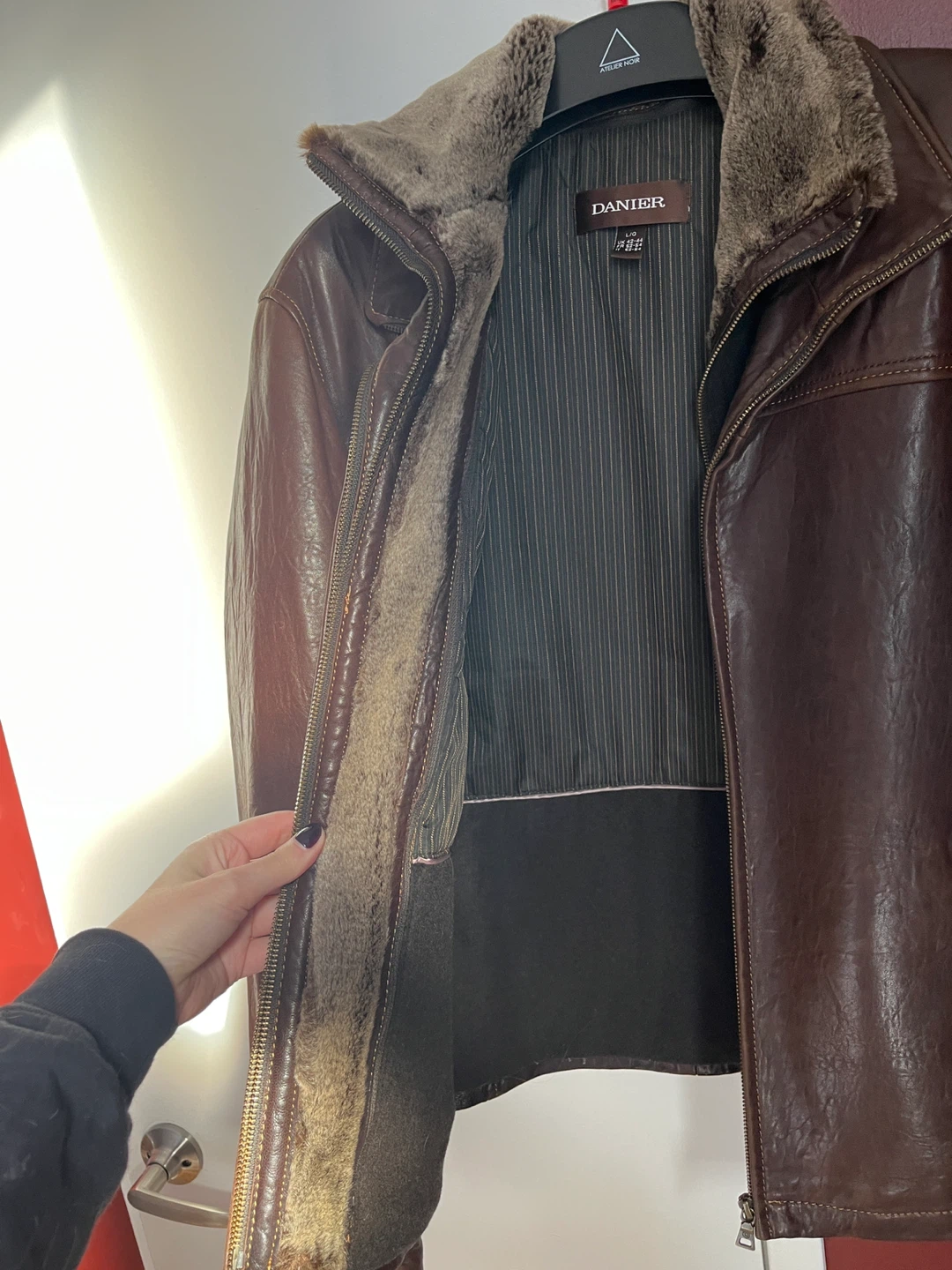 Danier men’s leather jacket - photo 3