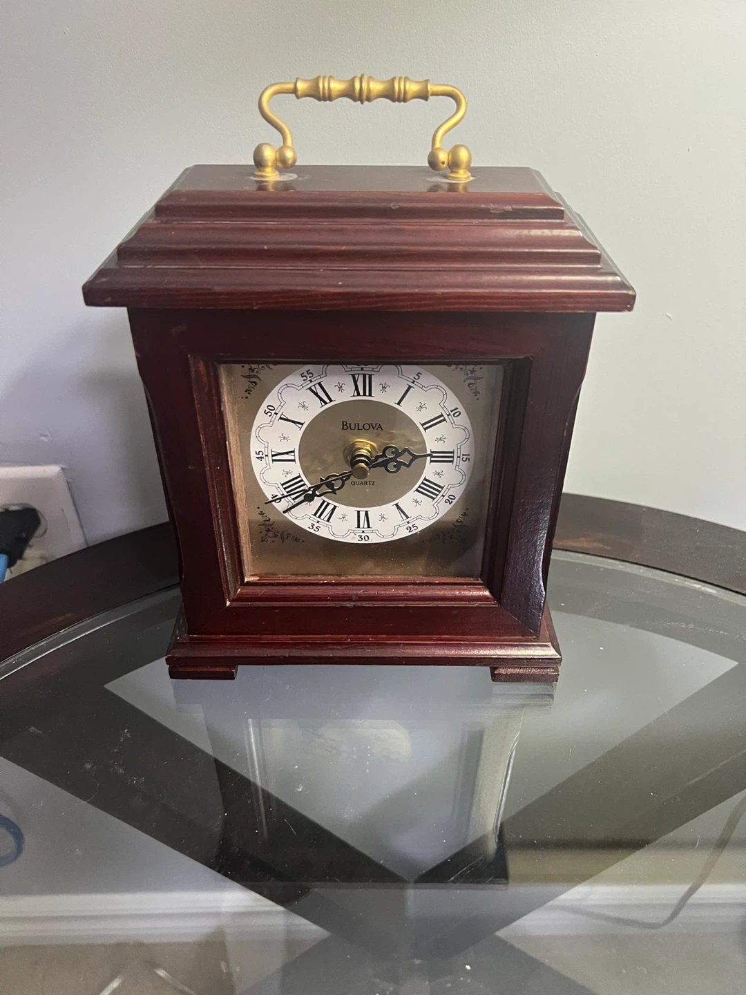 Bulova Quartz mantel Clock