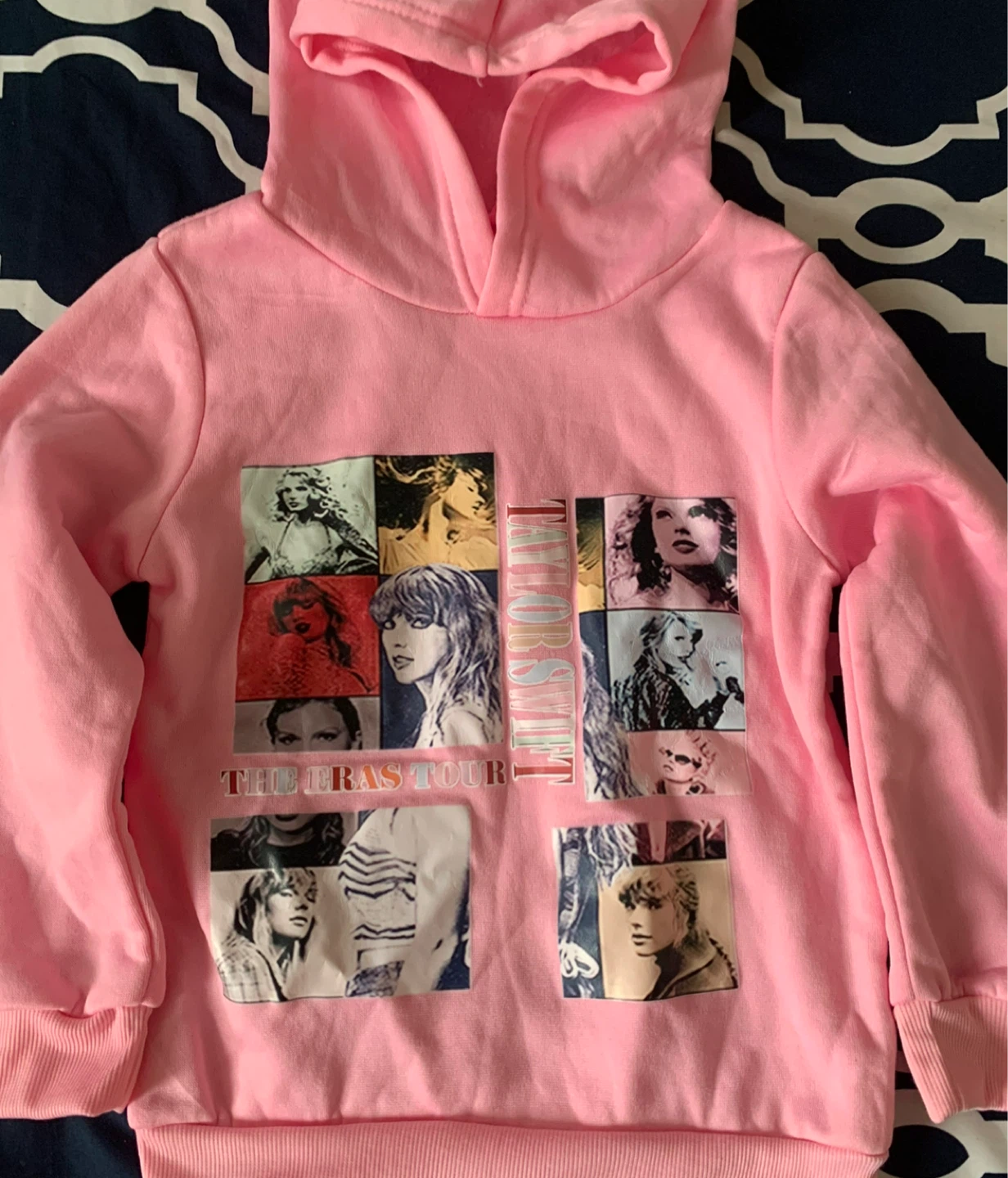 Taylor Swift Eras Tour Hoodie - Size 120