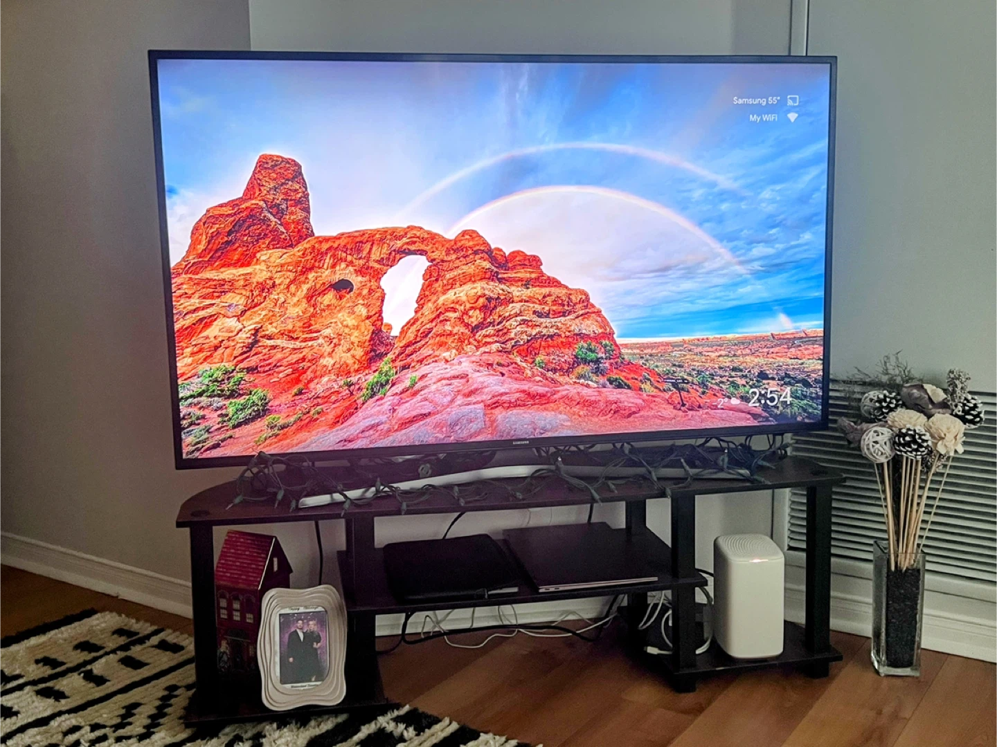 Samsung 55” UHD 4K Smart TV – Excellent Condition