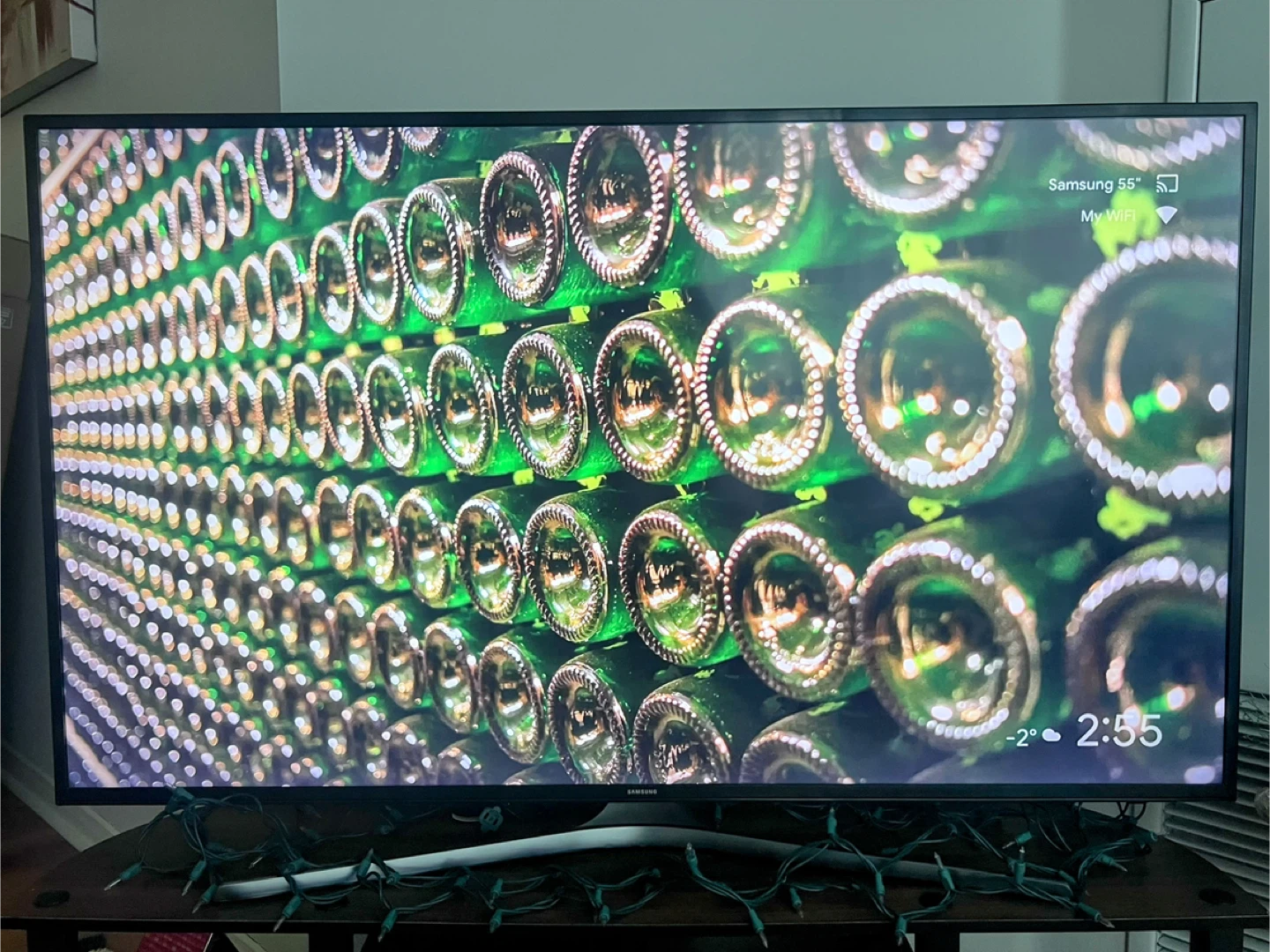 Samsung 55” UHD 4K Smart TV – Excellent Condition - photo 2