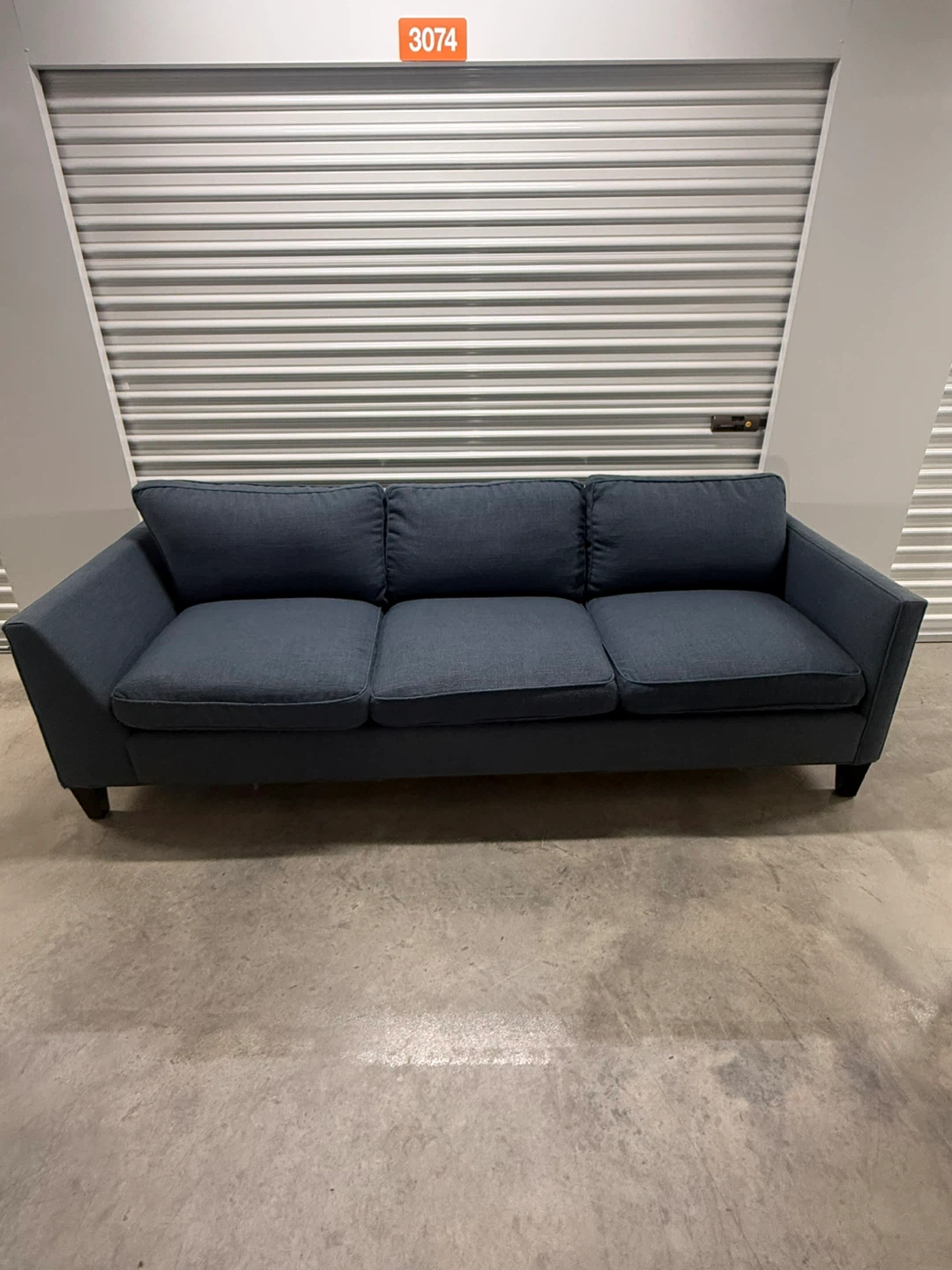 🚨Free Delivery NJ / NY Blue Sofa Clean and Odor Free