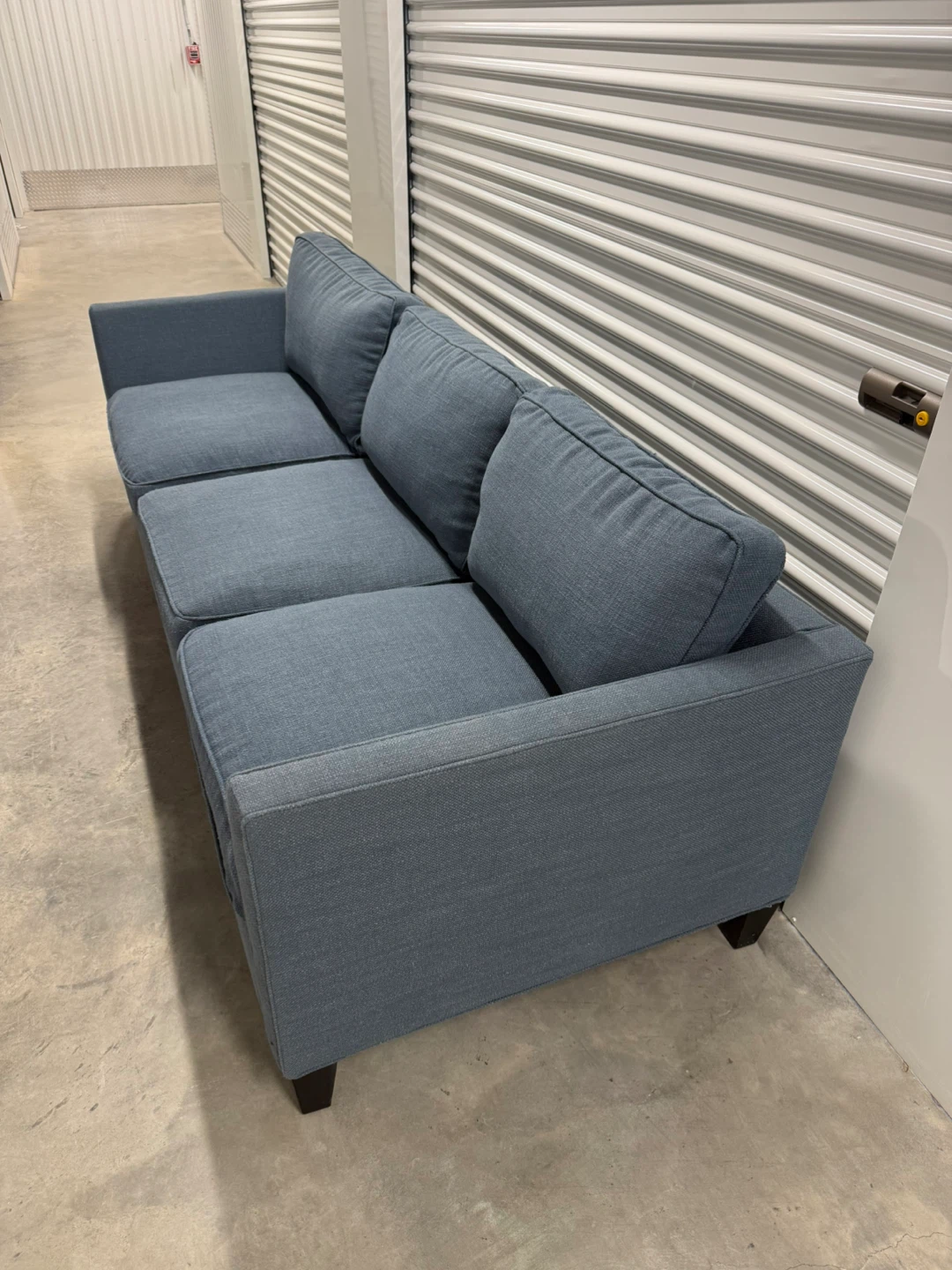 🚨Free Delivery NJ / NY Blue Sofa Clean and Odor Free - photo 2