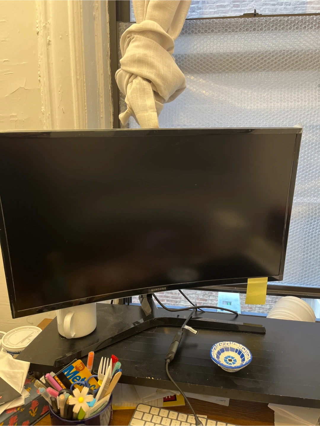 Samsung Curved Monitor 27”