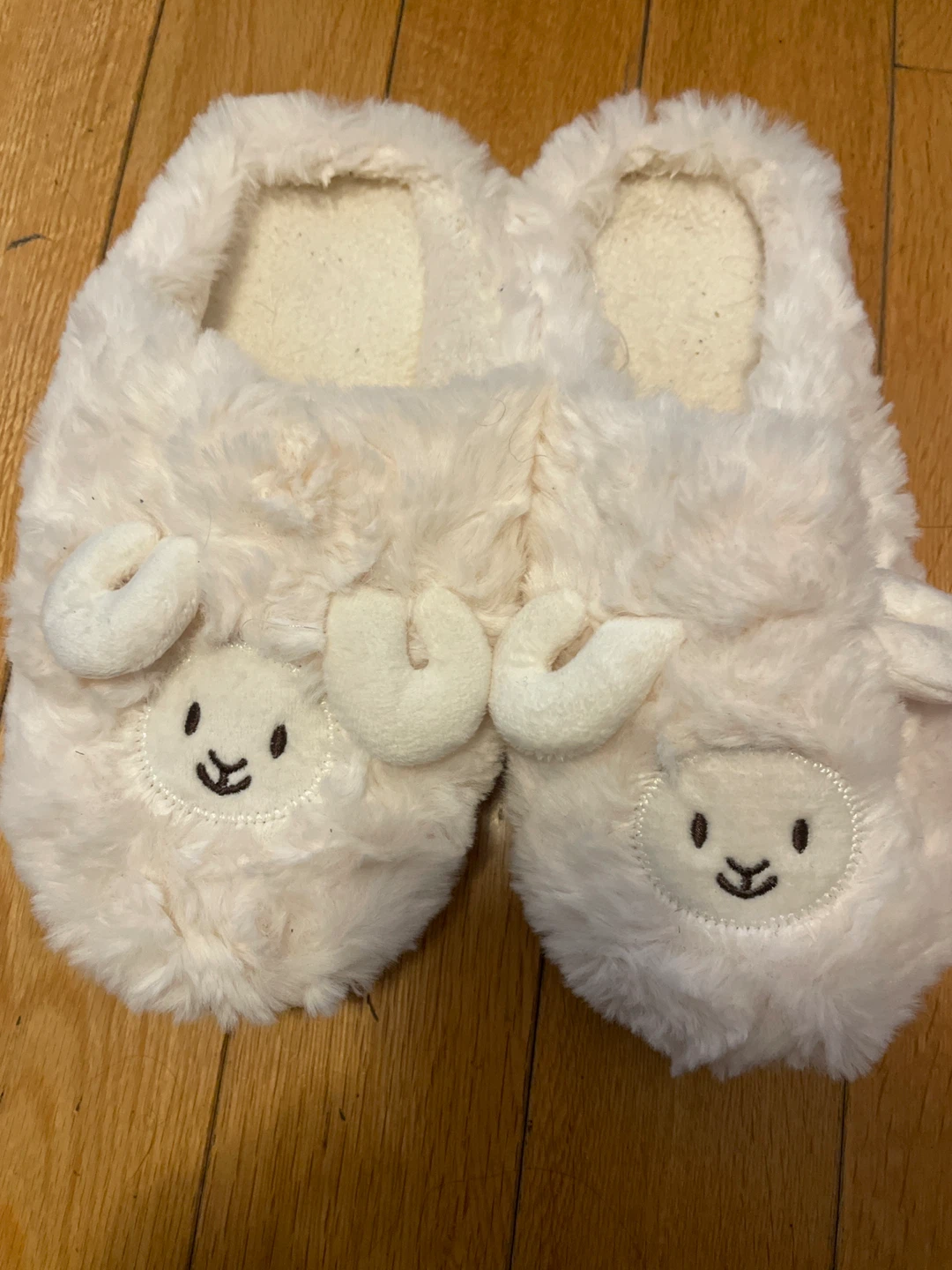 Fuzzy Sheep Slippers - Size 40-41