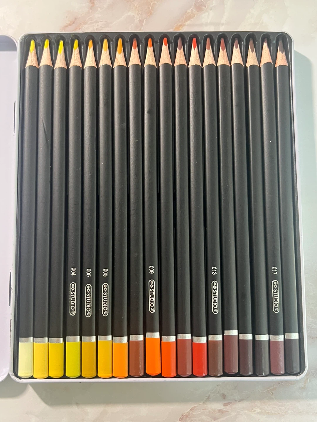 New Studio 18 Coloured Pencils Set - photo 2