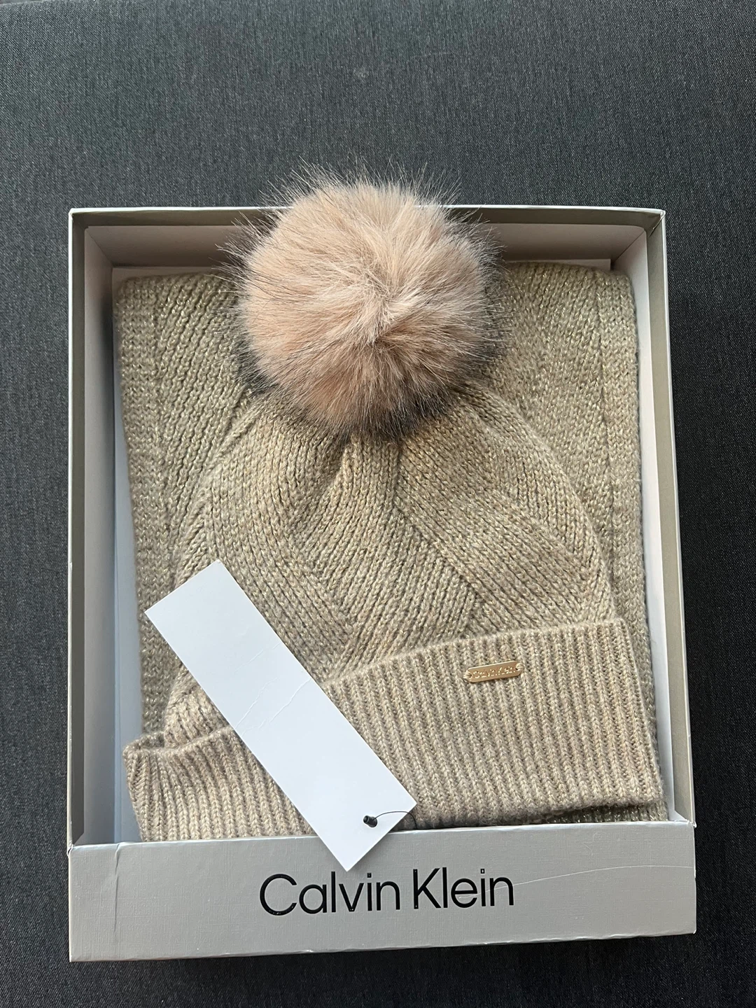 New Calvin Klein Hat and Scarf Set