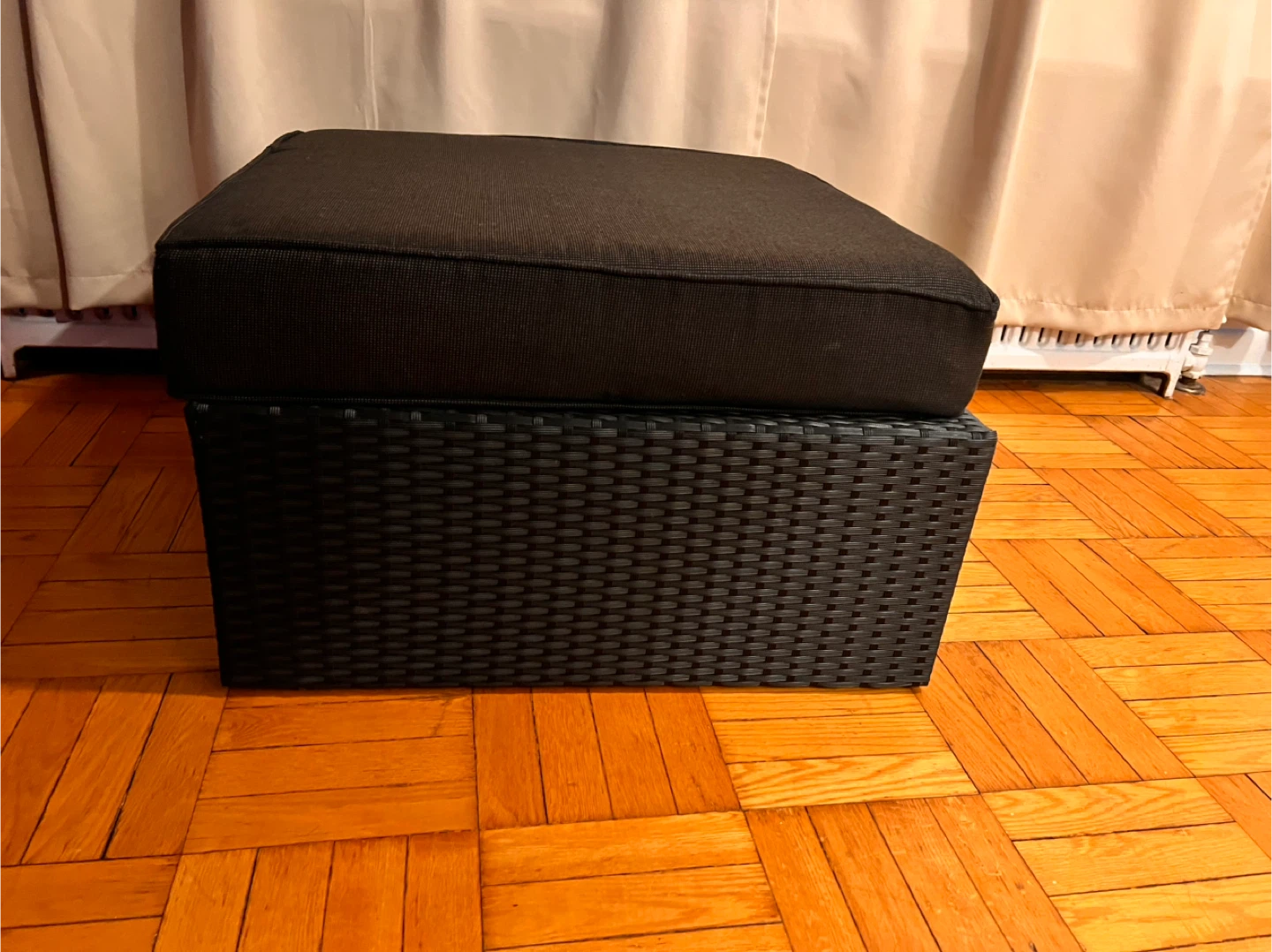 Black Wicker Ottoman - photo 4