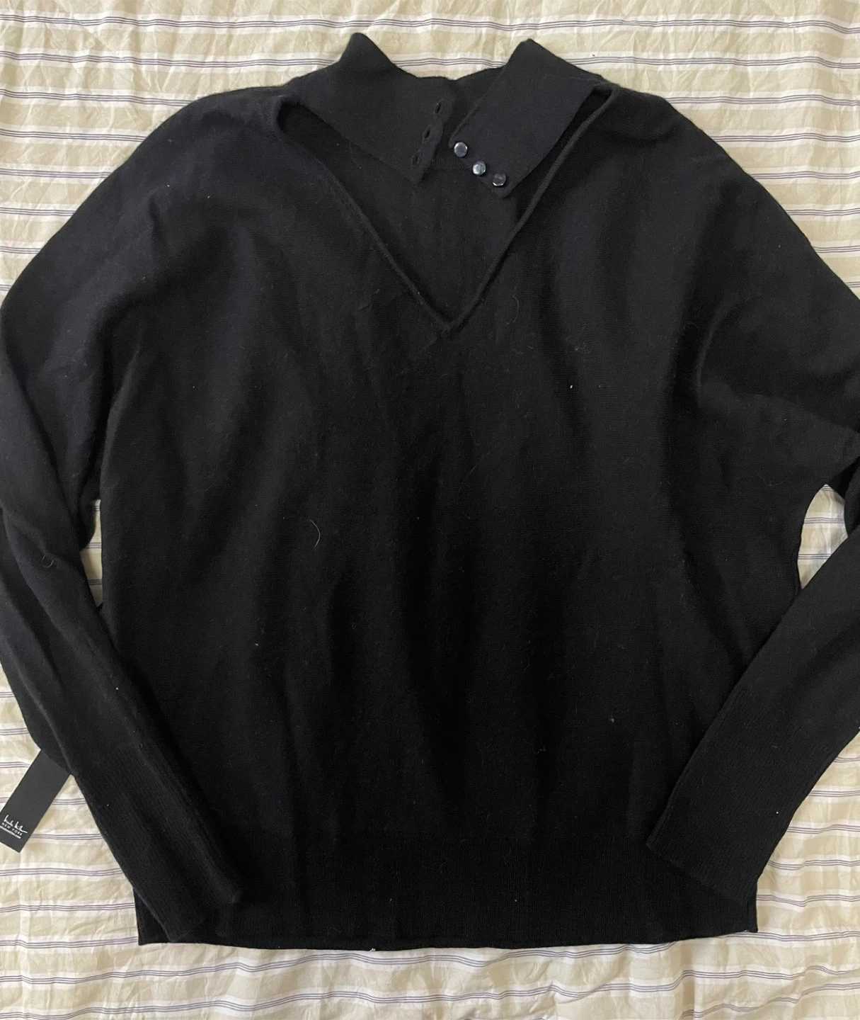 New Nicole Miller Merino Wool Sweater - Size M - photo 2