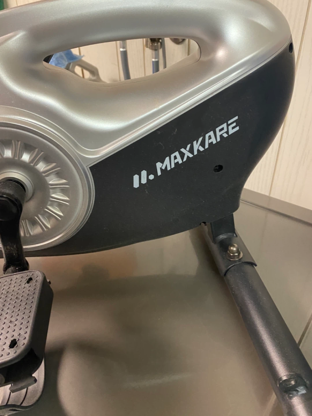 Under Desk Magnetic Pedal Exerciser – MAXKARE | Like New - photo 3