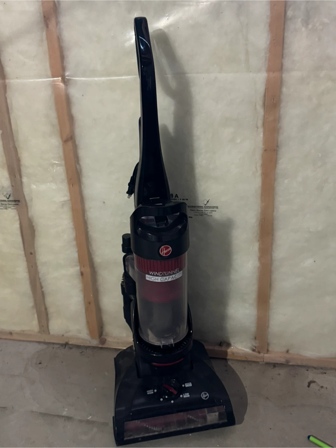 Hoover WindTunnel High Capacity Vacuum