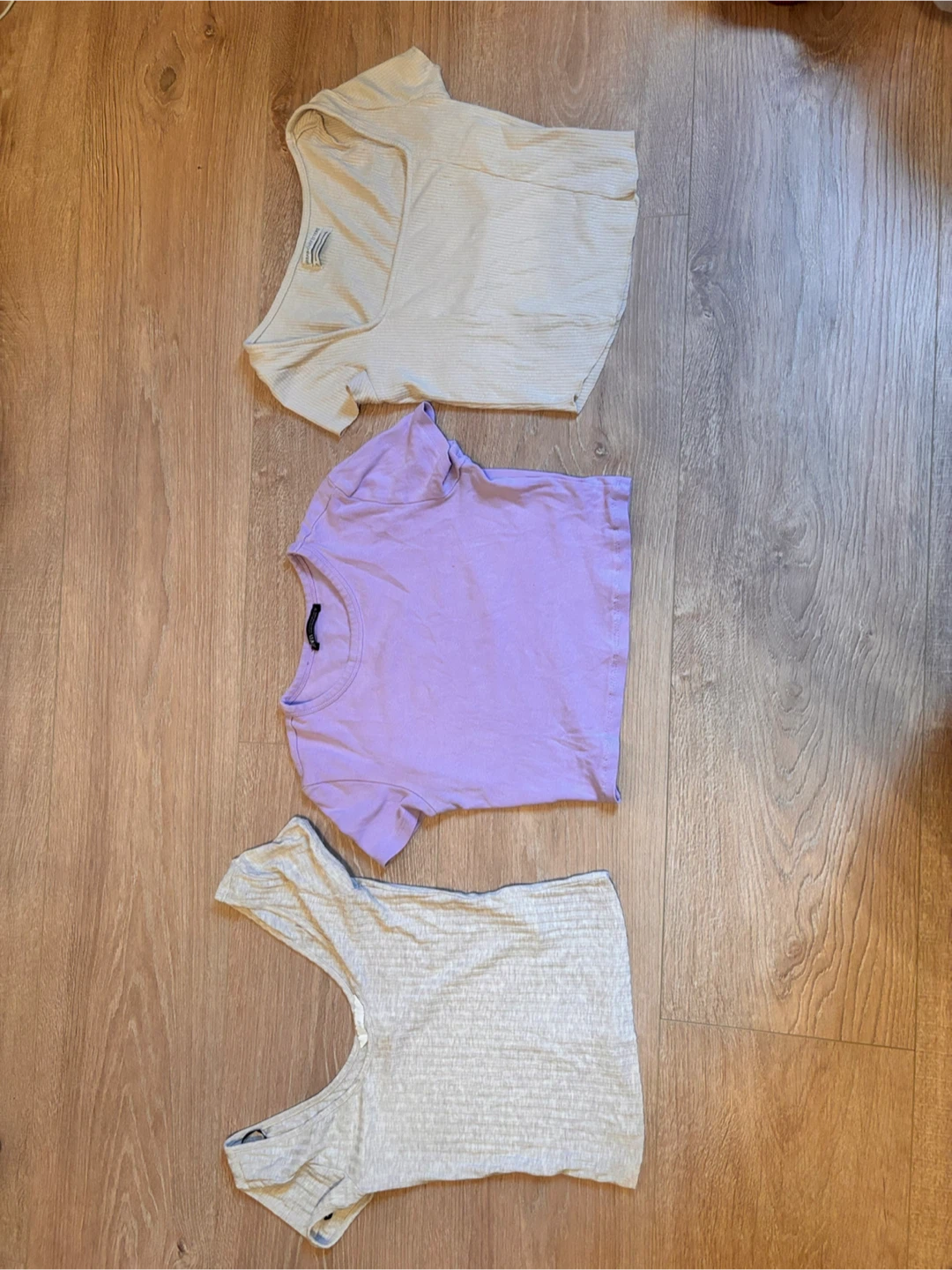 Assorted Women's Tops & bottoms- 6 Pcs Bundle - photo 2