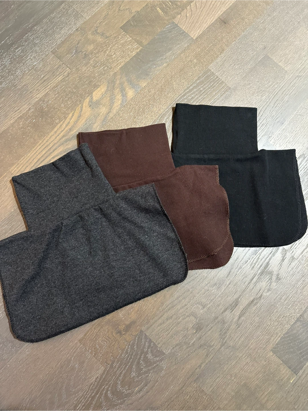 Neck warmers for layering 🩶🖤🤎 (Turtlenecks)