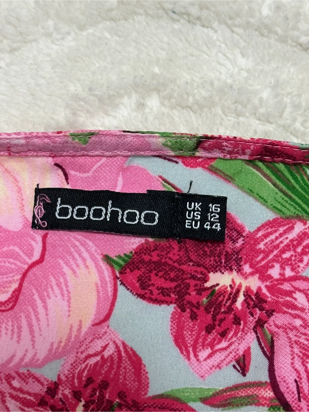 Boohoo Pink Floral Cut Out Skater Dress- Size US 12 - photo 4