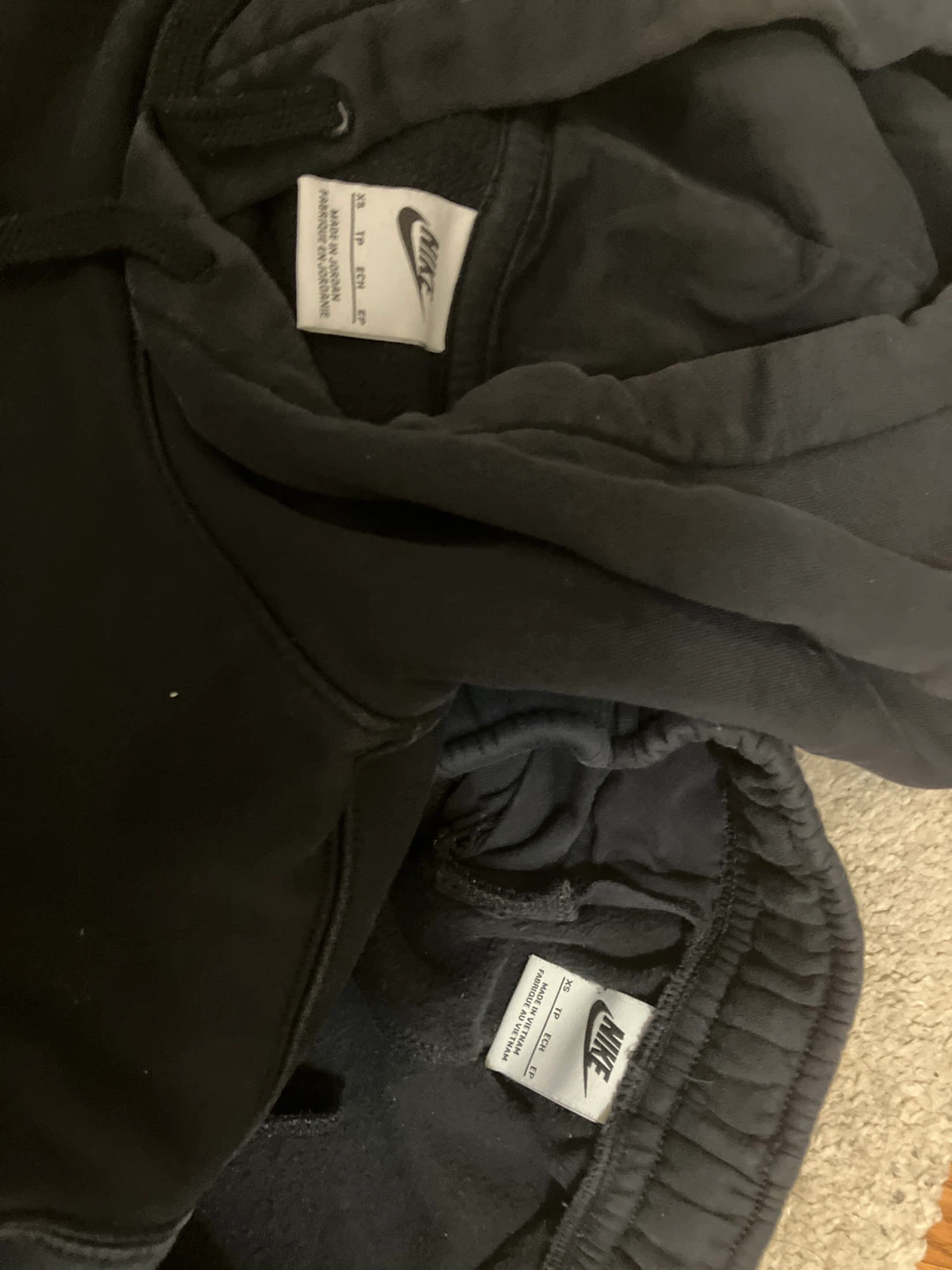 Nike Black Hoodie & Sweatpants - Size XS - photo 3
