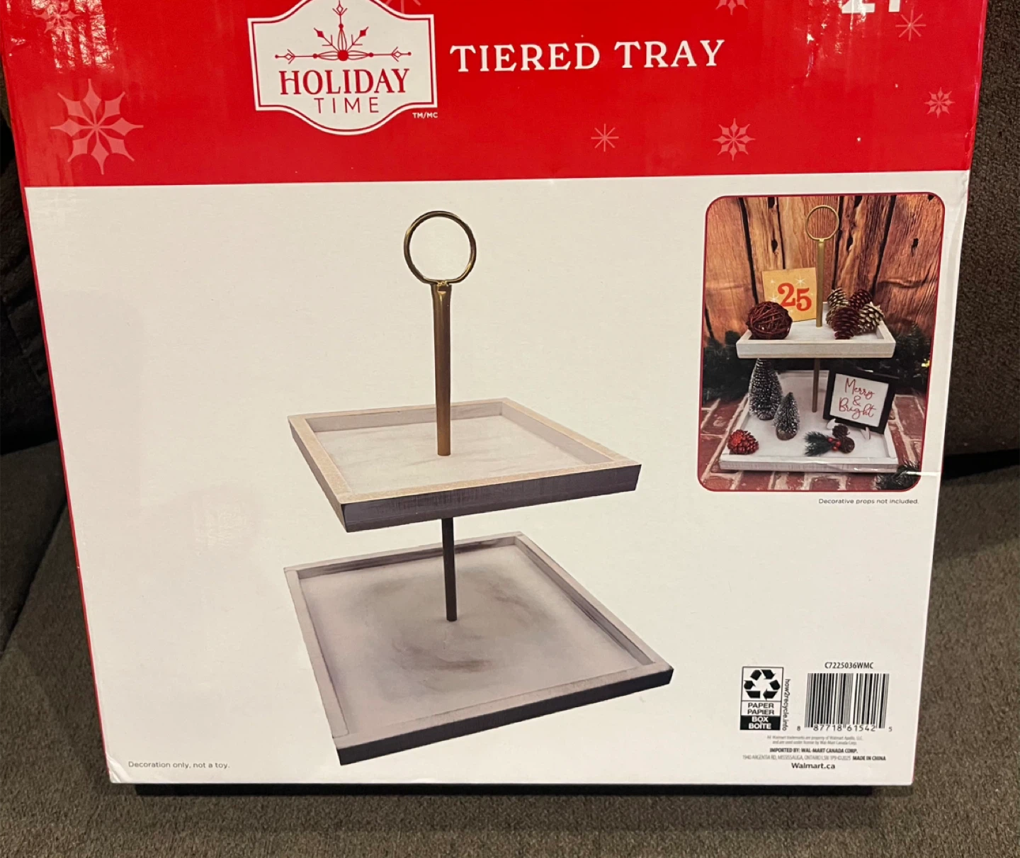 🏆  Holiday Time Tiered Tray - New in Box!