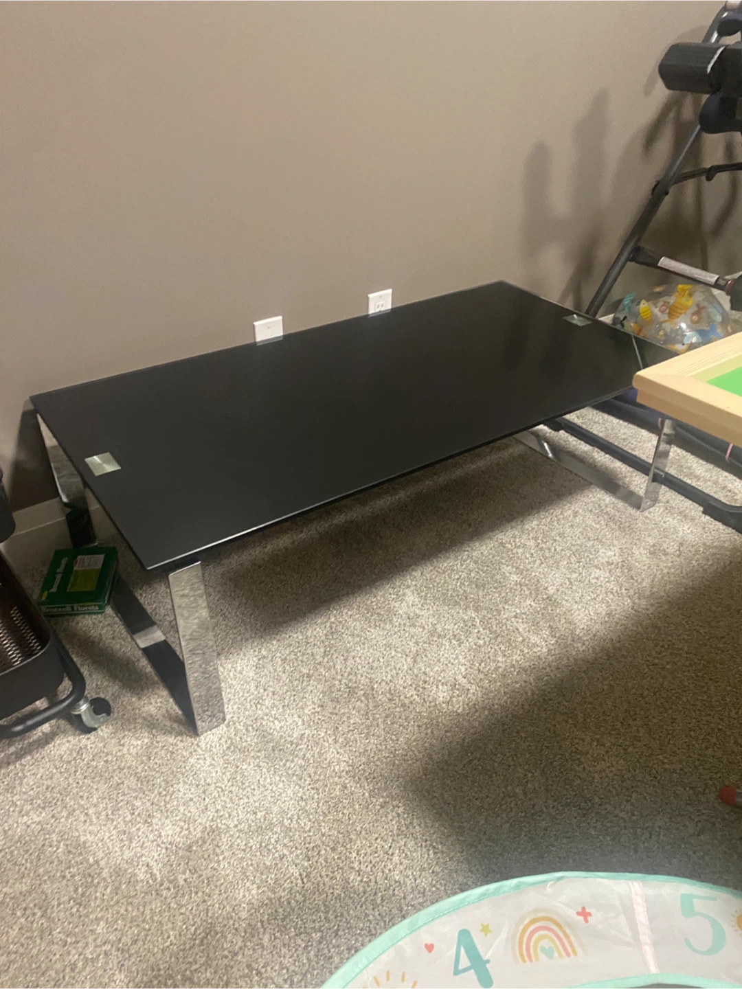 Black Glass Top Coffee Table - photo 2