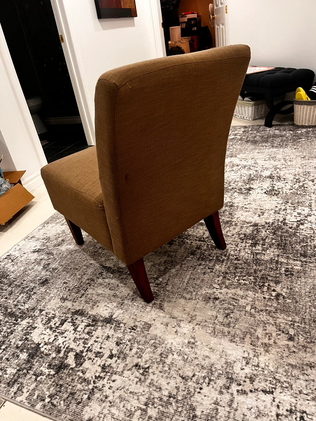 Brown Accent Chair - photo 4