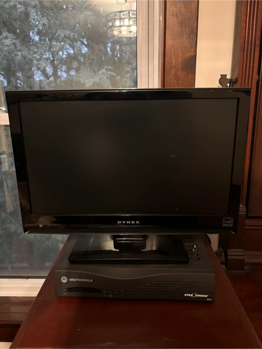 19” Dynex LCD TV – HDMI, VGA, Component