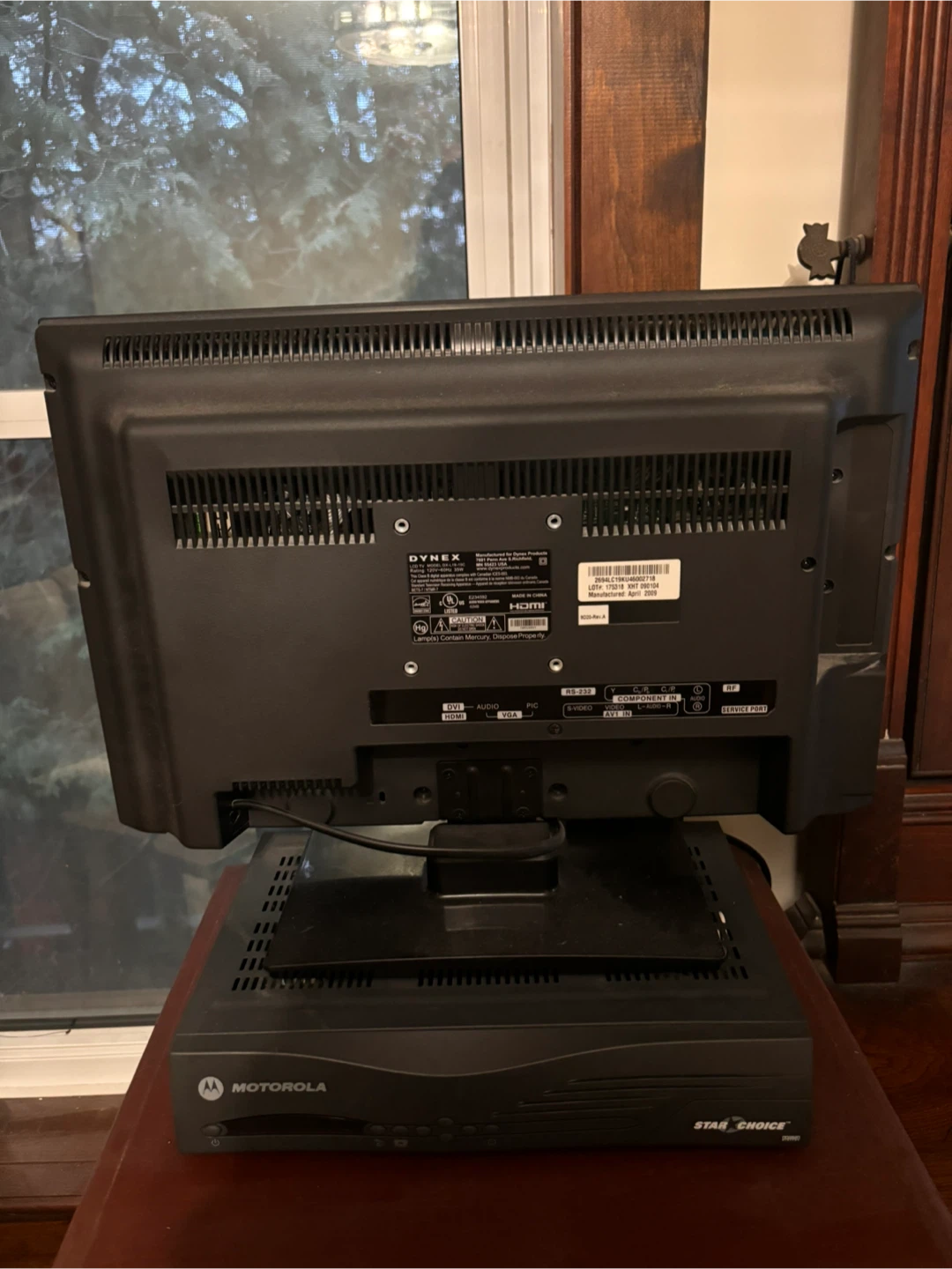 19” Dynex LCD TV – HDMI, VGA, Component - photo 2