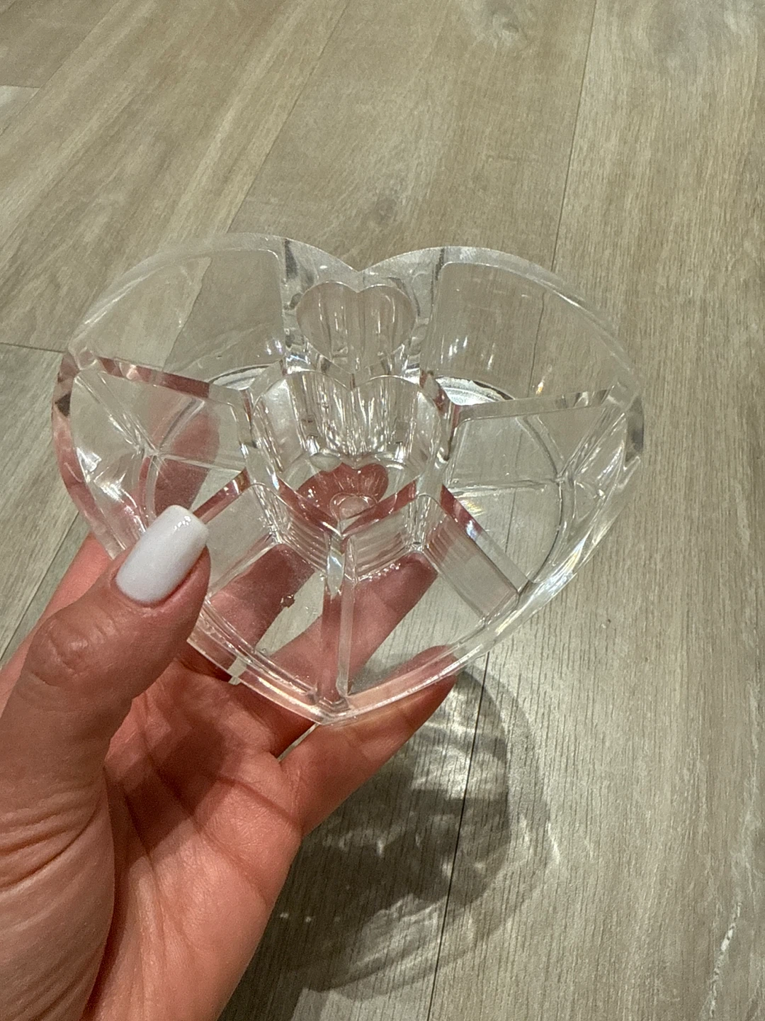 Clear Acrylic Heart-Shaped Makeup Organizer