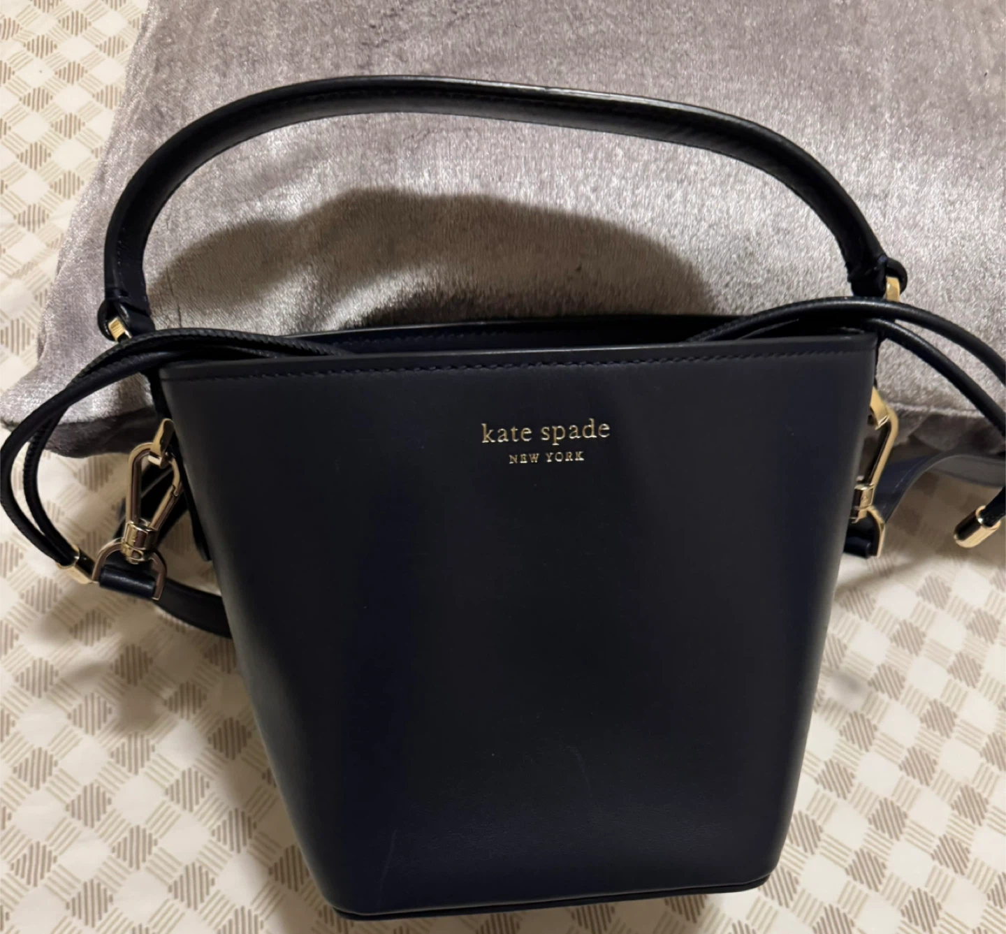 Kate Spade Navy Bucket Bag - photo 3