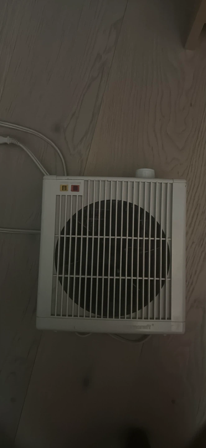 Free space heater