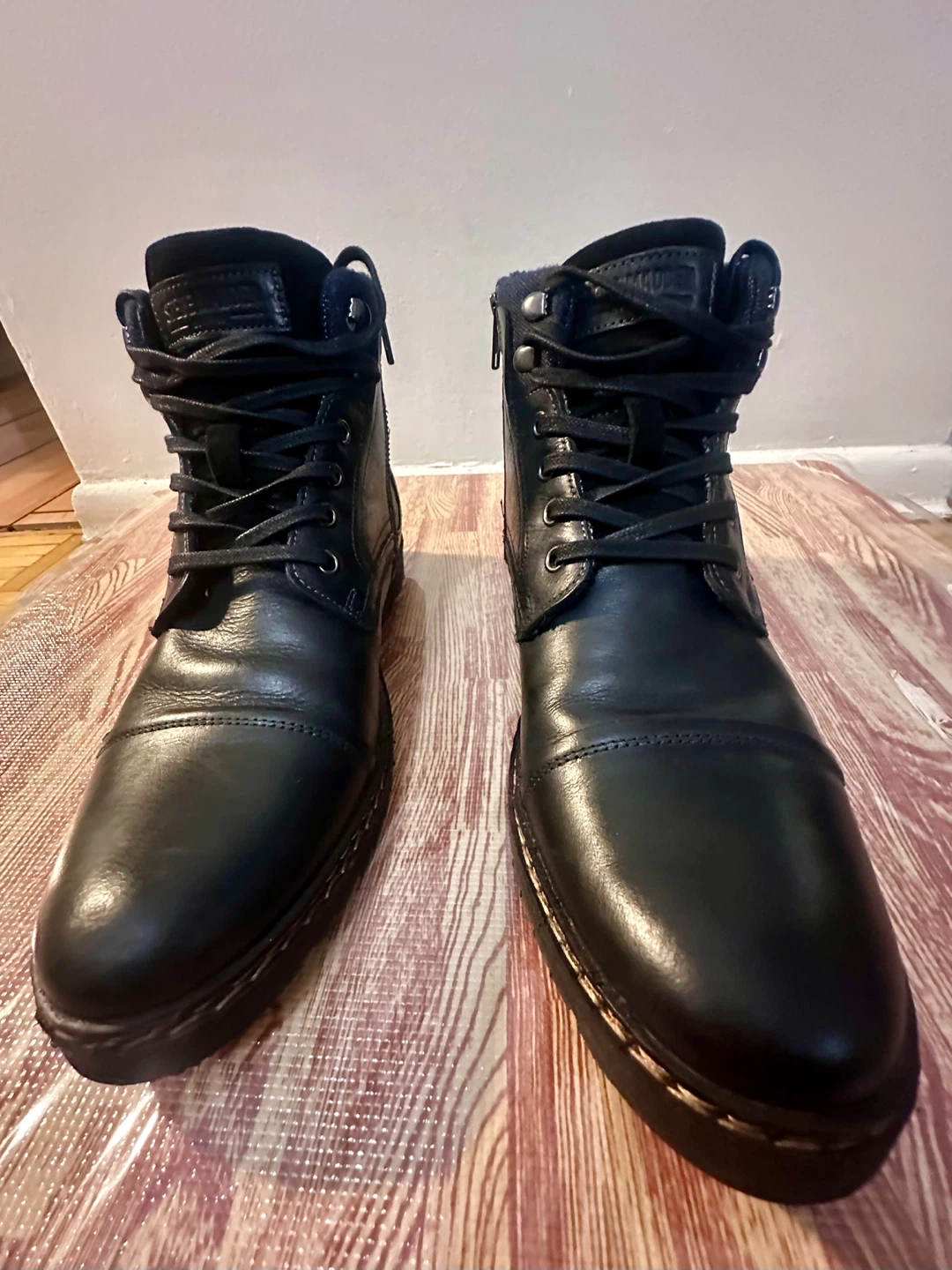 Steve Madden Black Leather Boots - Size 9 - photo 2