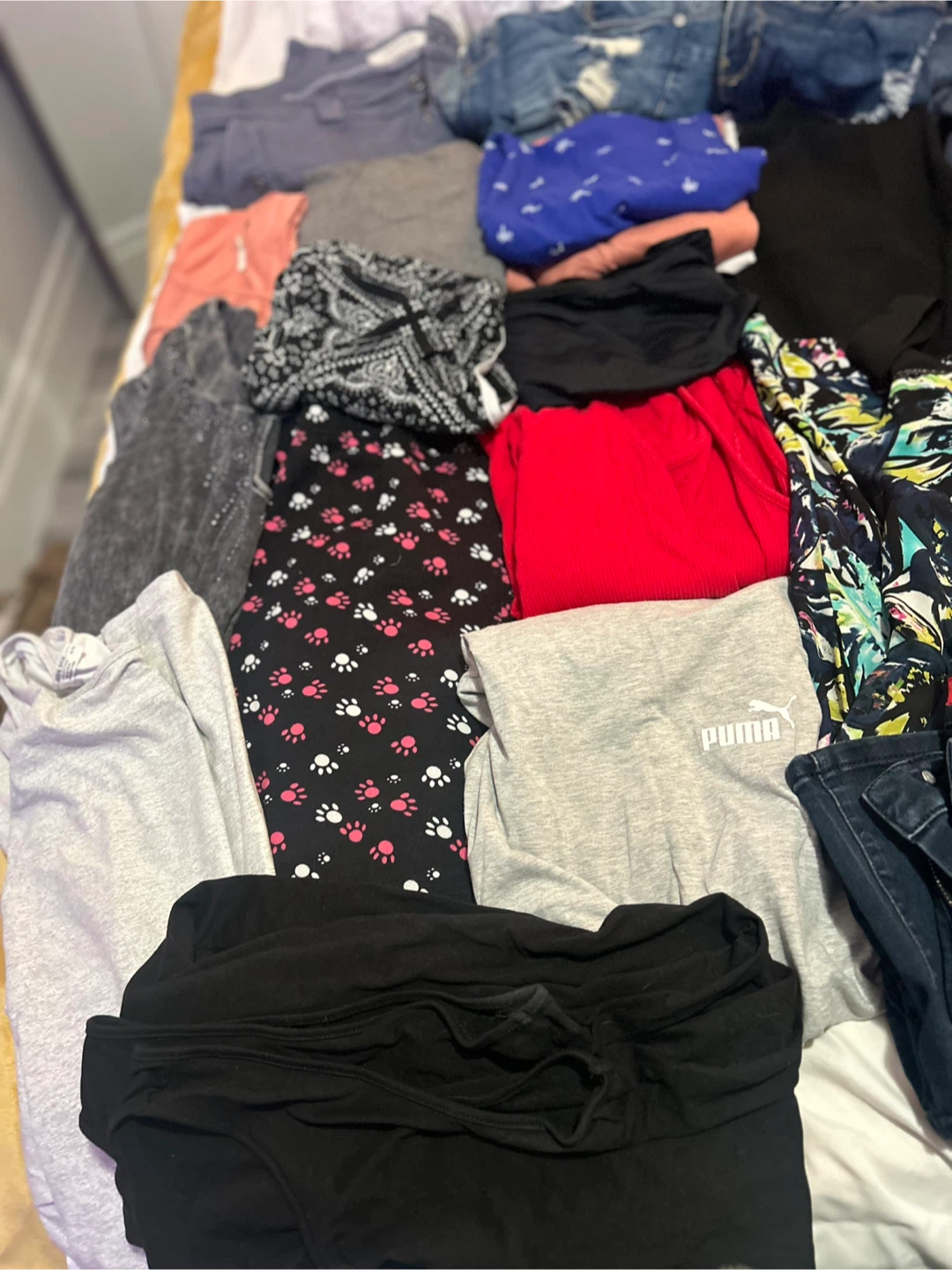 Womens clothes xL mixed 3 garbage bags full - photo 4