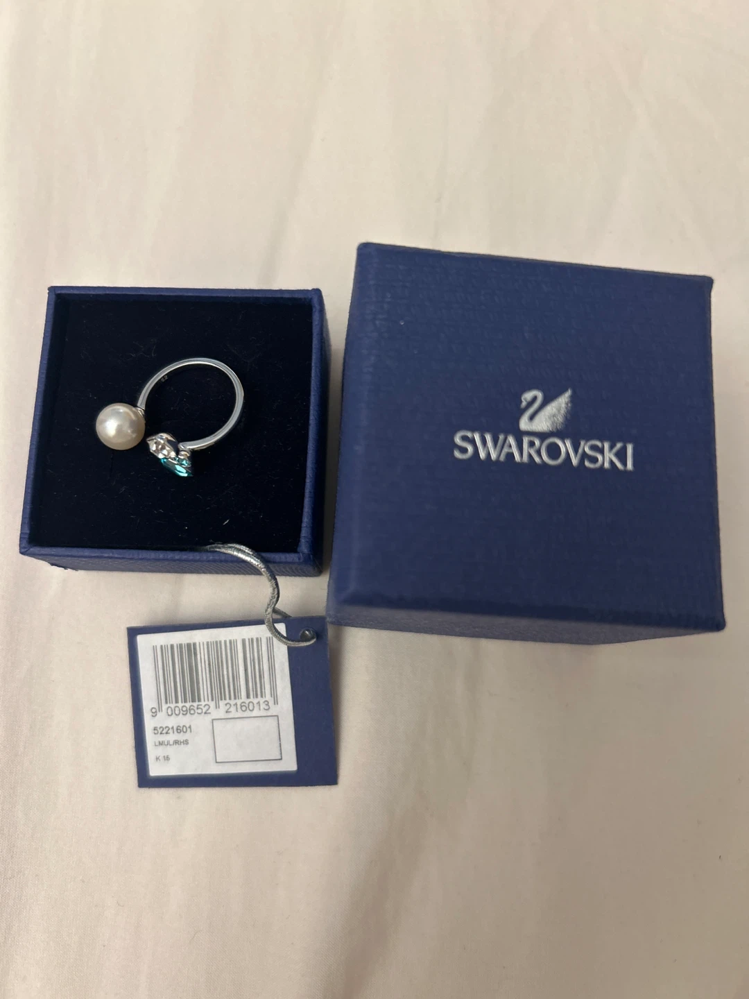Swarovski Pearl & Crystal Ring, Size K 16
