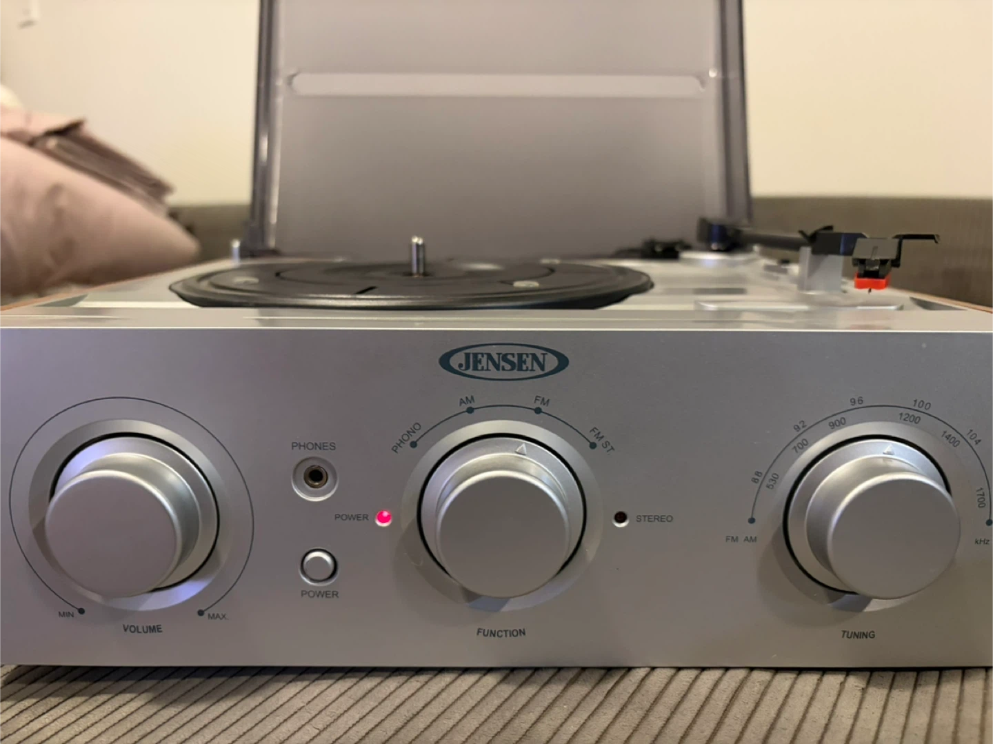Jensen JTA-220A Stereo Turntable - photo 2
