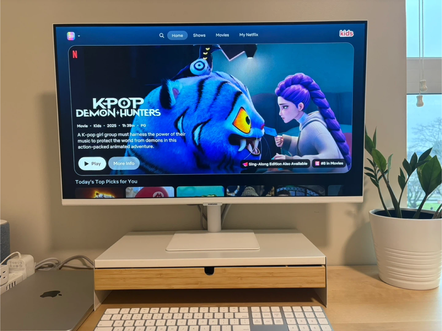 Samsung M5 32 inch smart monitor - photo 2