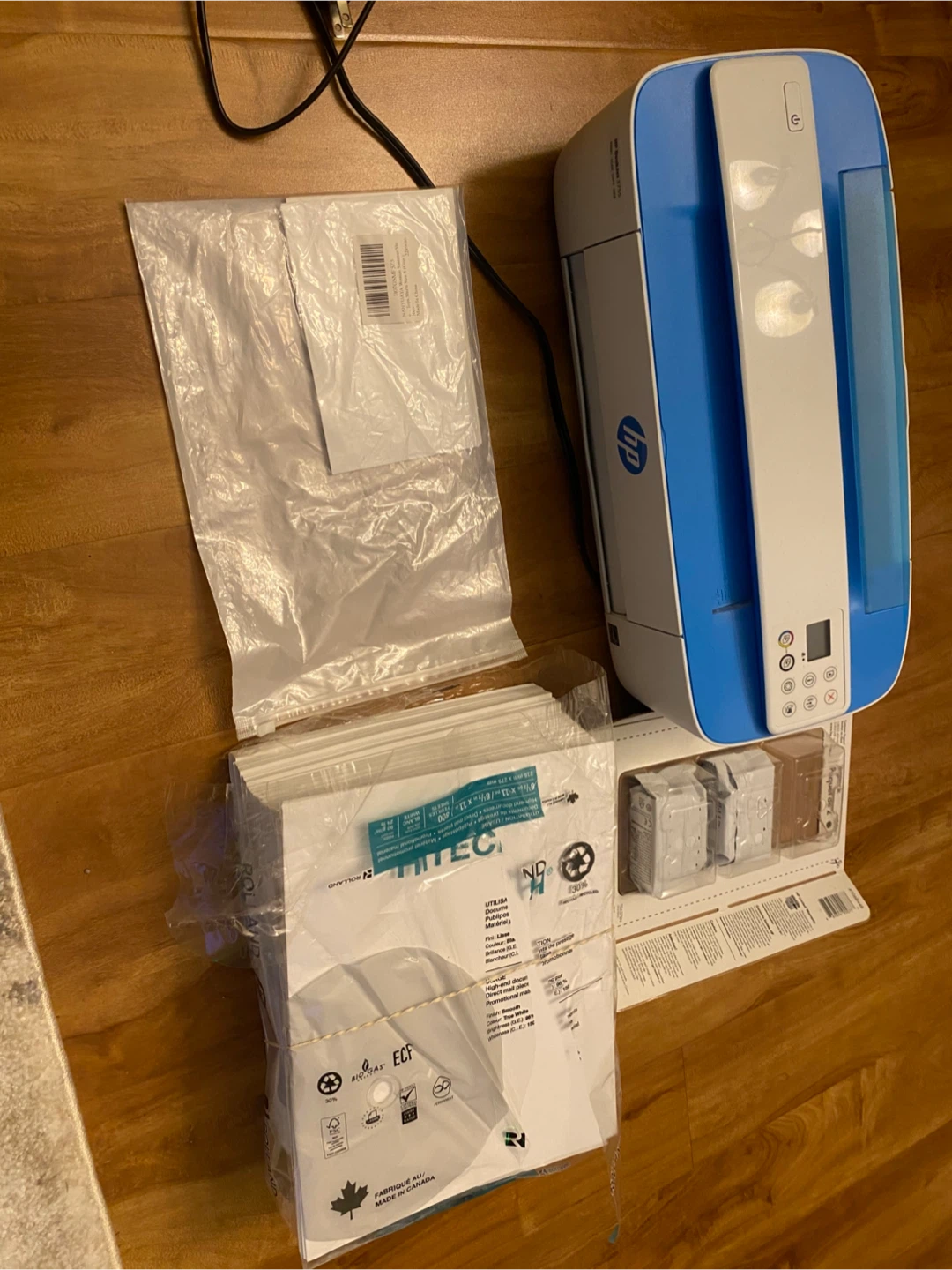 HP DeskJet 3755 Printer