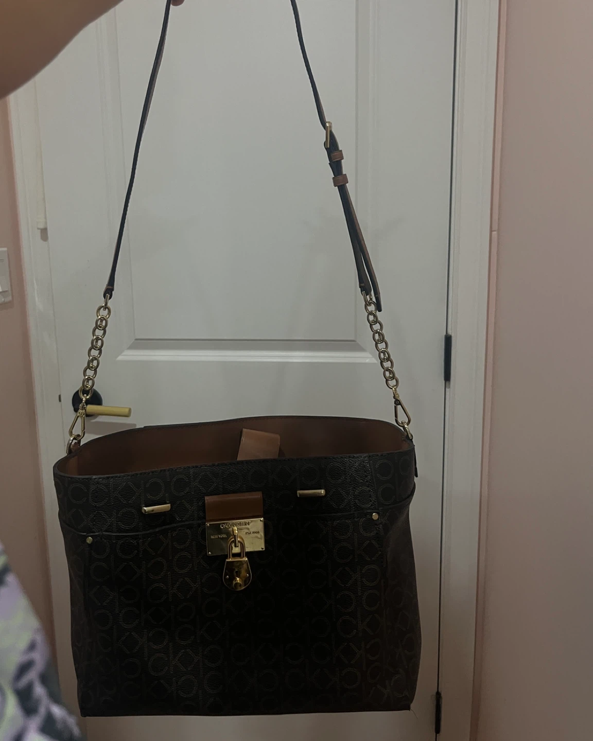 Calvin Klein Brown Logo Tote Bag - photo 2