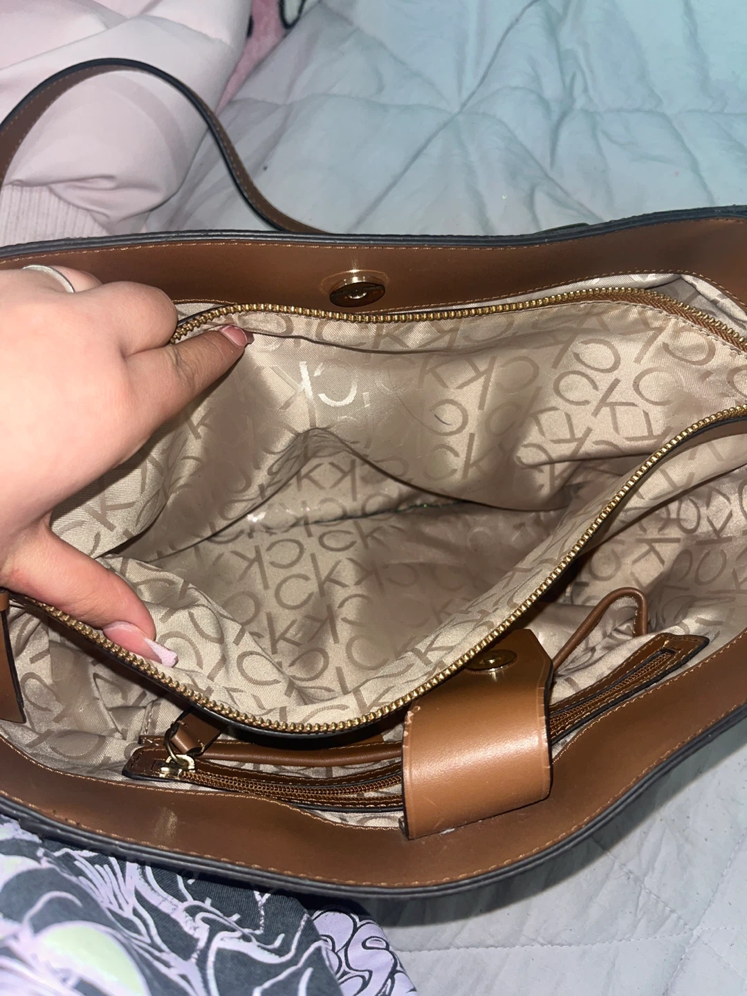 Calvin Klein Brown Logo Tote Bag - photo 5