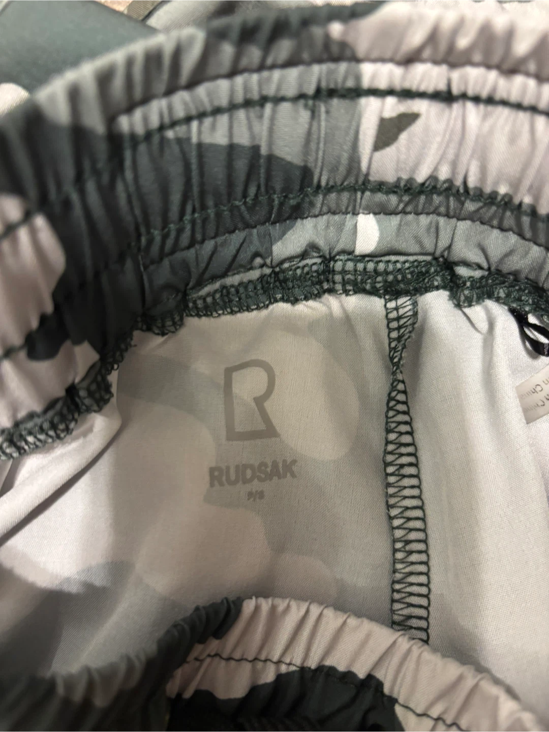 Rudsak outerwear Camo Shorts - Size Small - photo 3