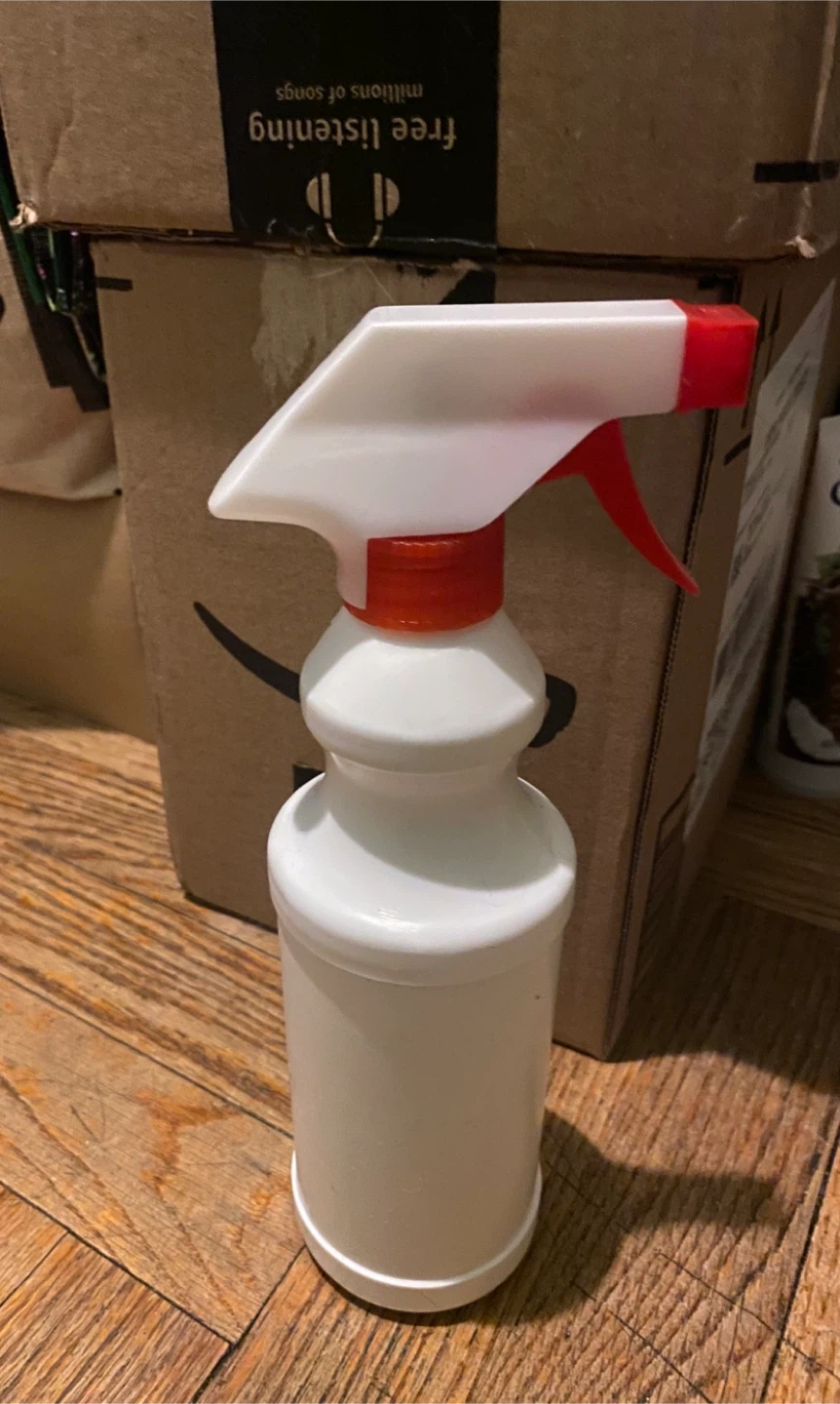 Spray Bottle 🧡