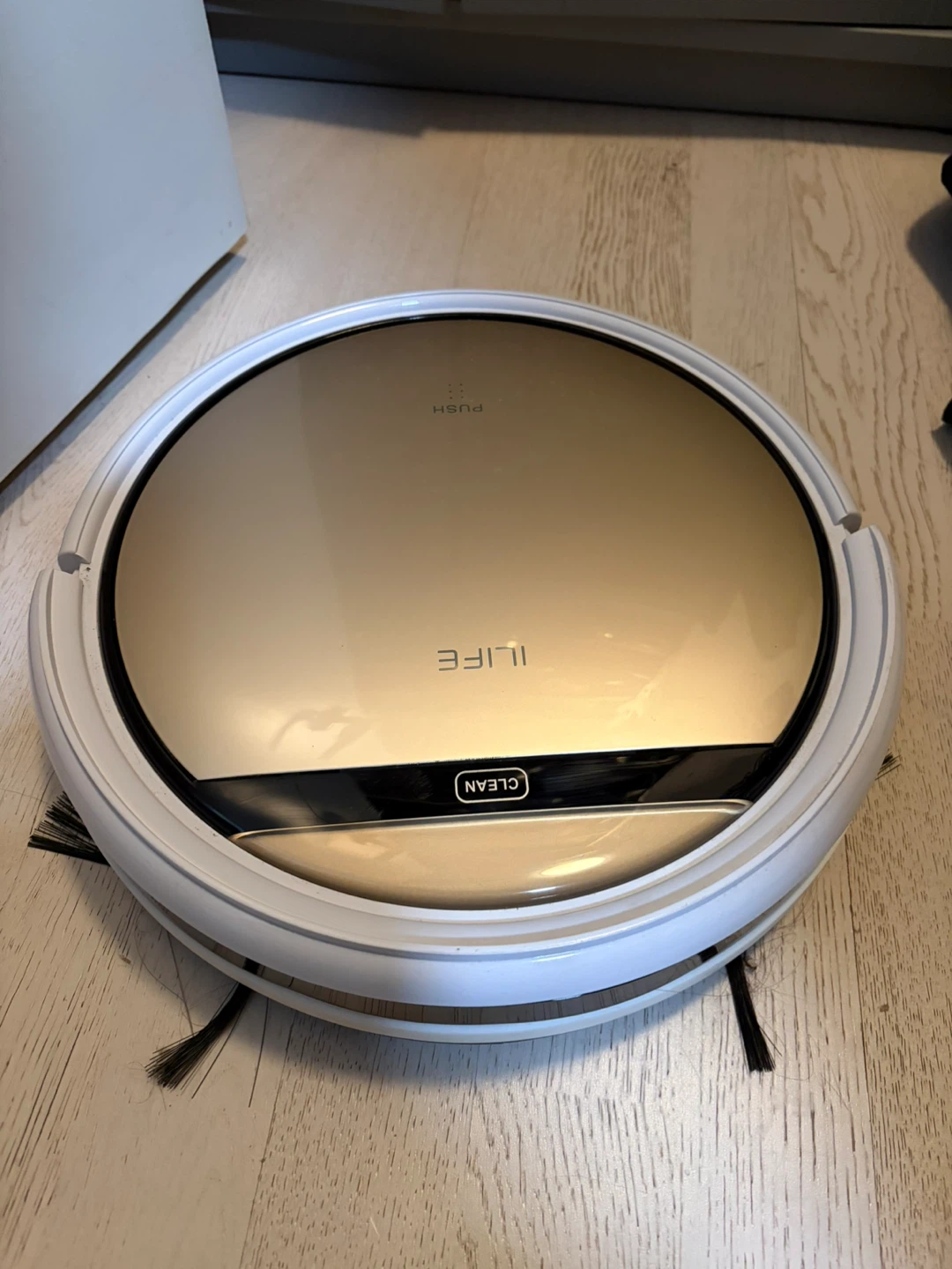 iLife Robot Vacuum Cleaner