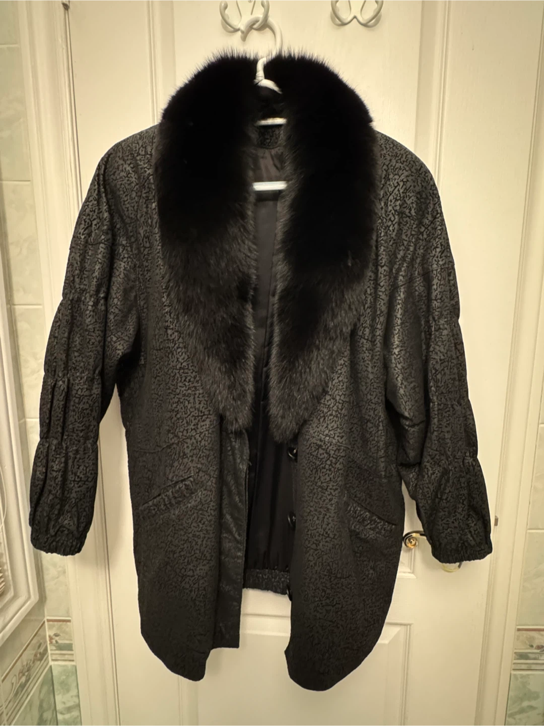 Fur Collar Black Coat - L