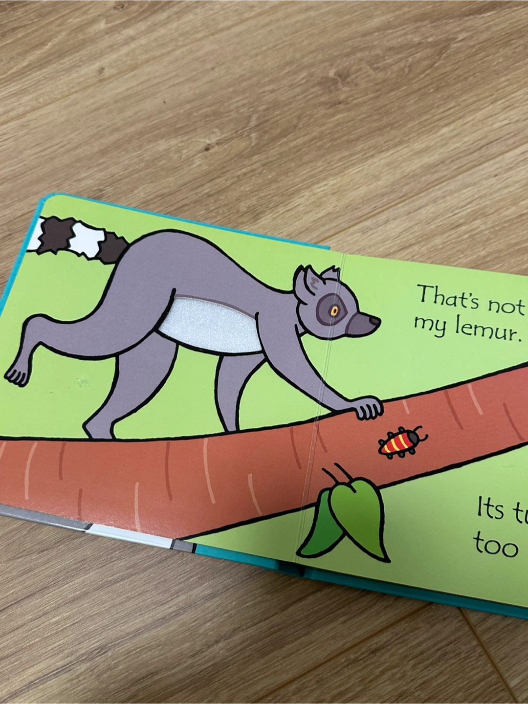Usborne That's Not My Lemur Touchy-Feely Book - photo 4
